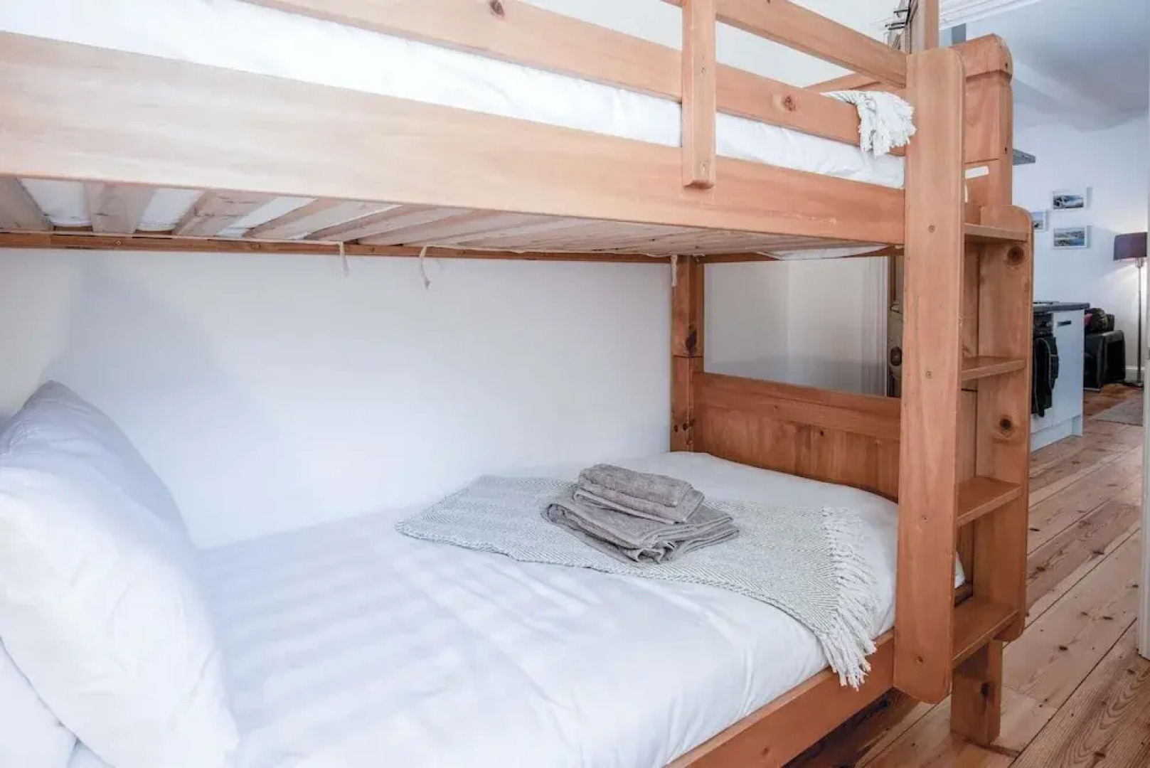 Sea Glass - 2 Bedroom Apartment - Manorbier