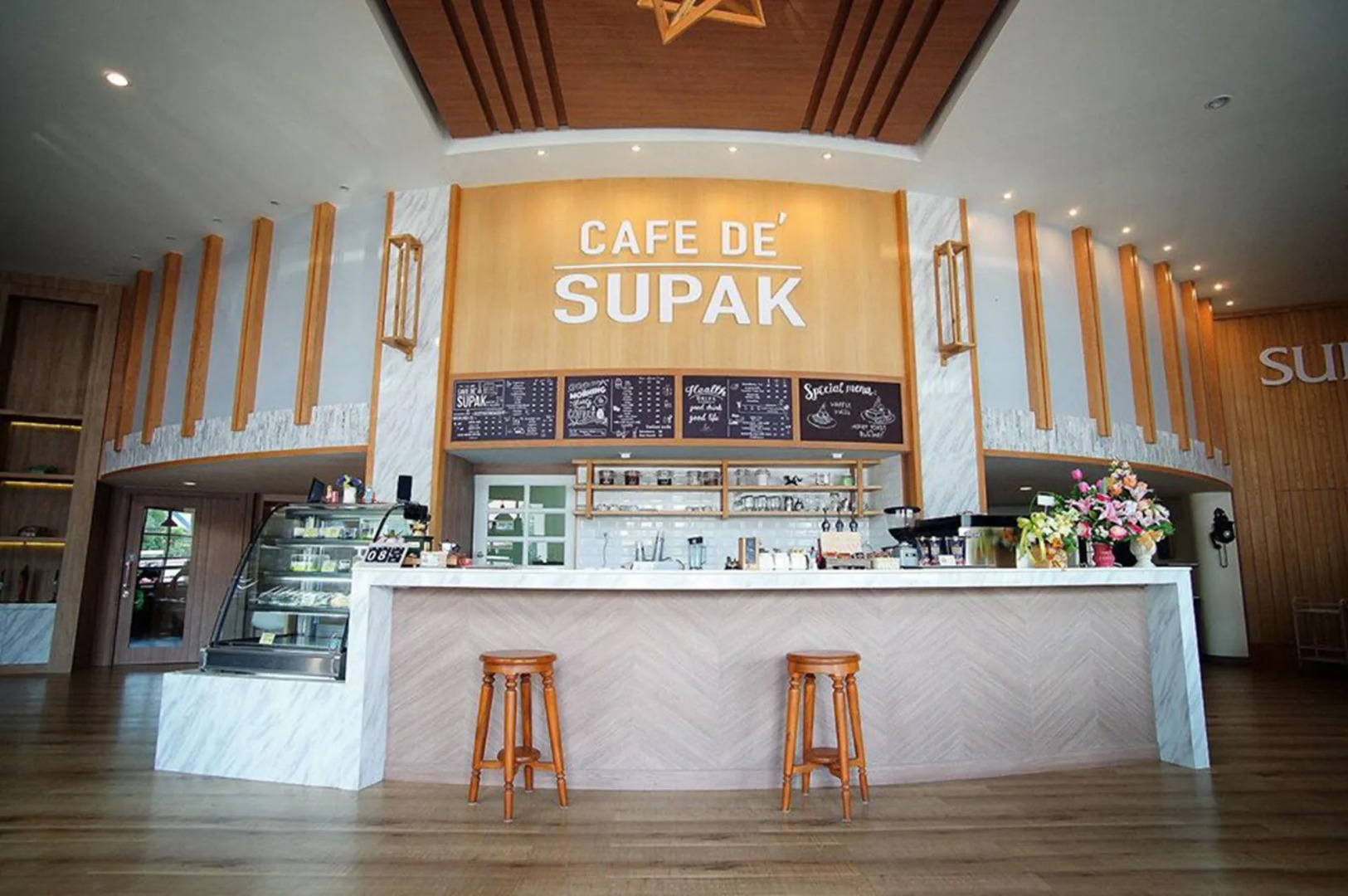 Supak Hotel