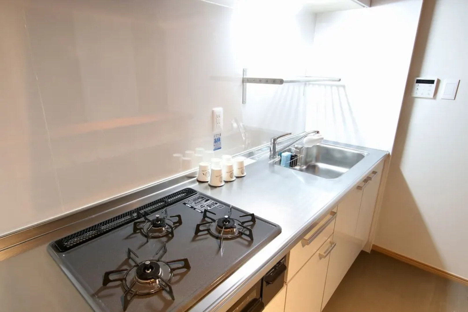 SEKAI HOTEL Deep Osaka Experience - Hostel