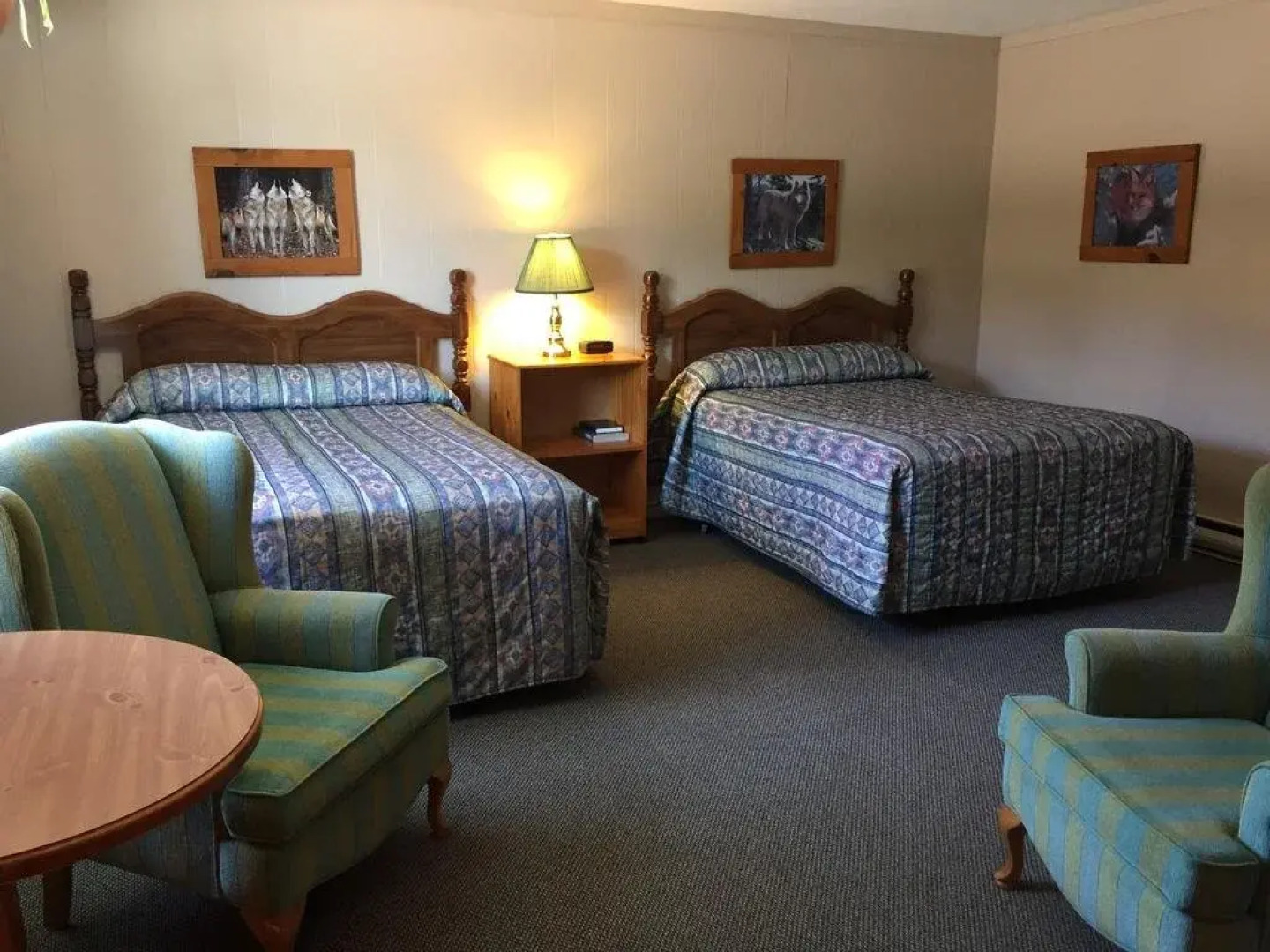 Dwight Village Motel