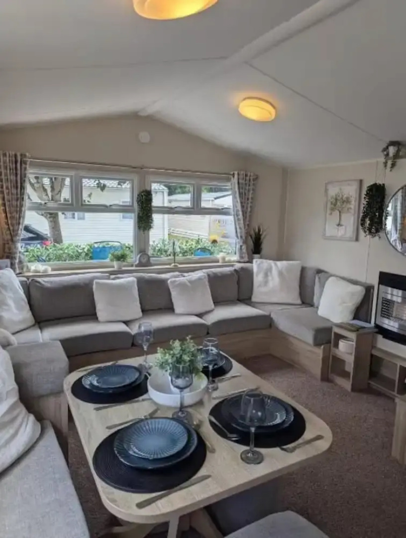 Casita De Cuervo at Country Park