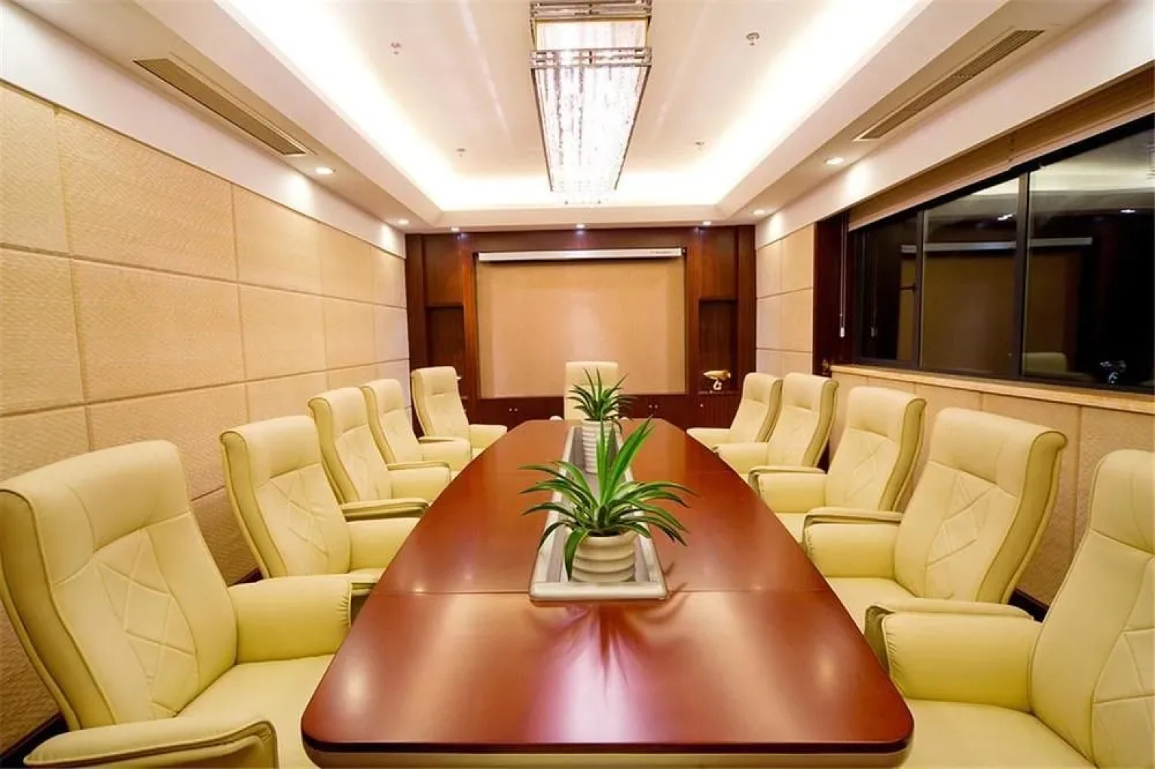 Zhoushan Putuo International Yacht Club Resort