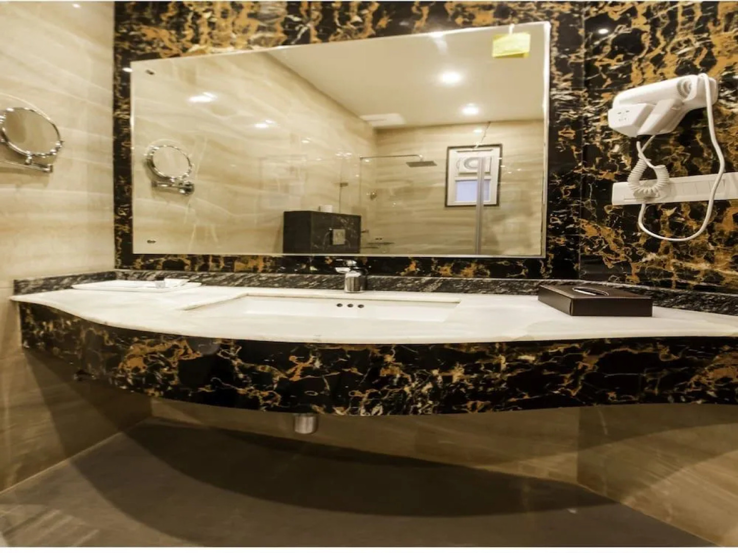 Capital O 47539 Capital O Umbergaon Club