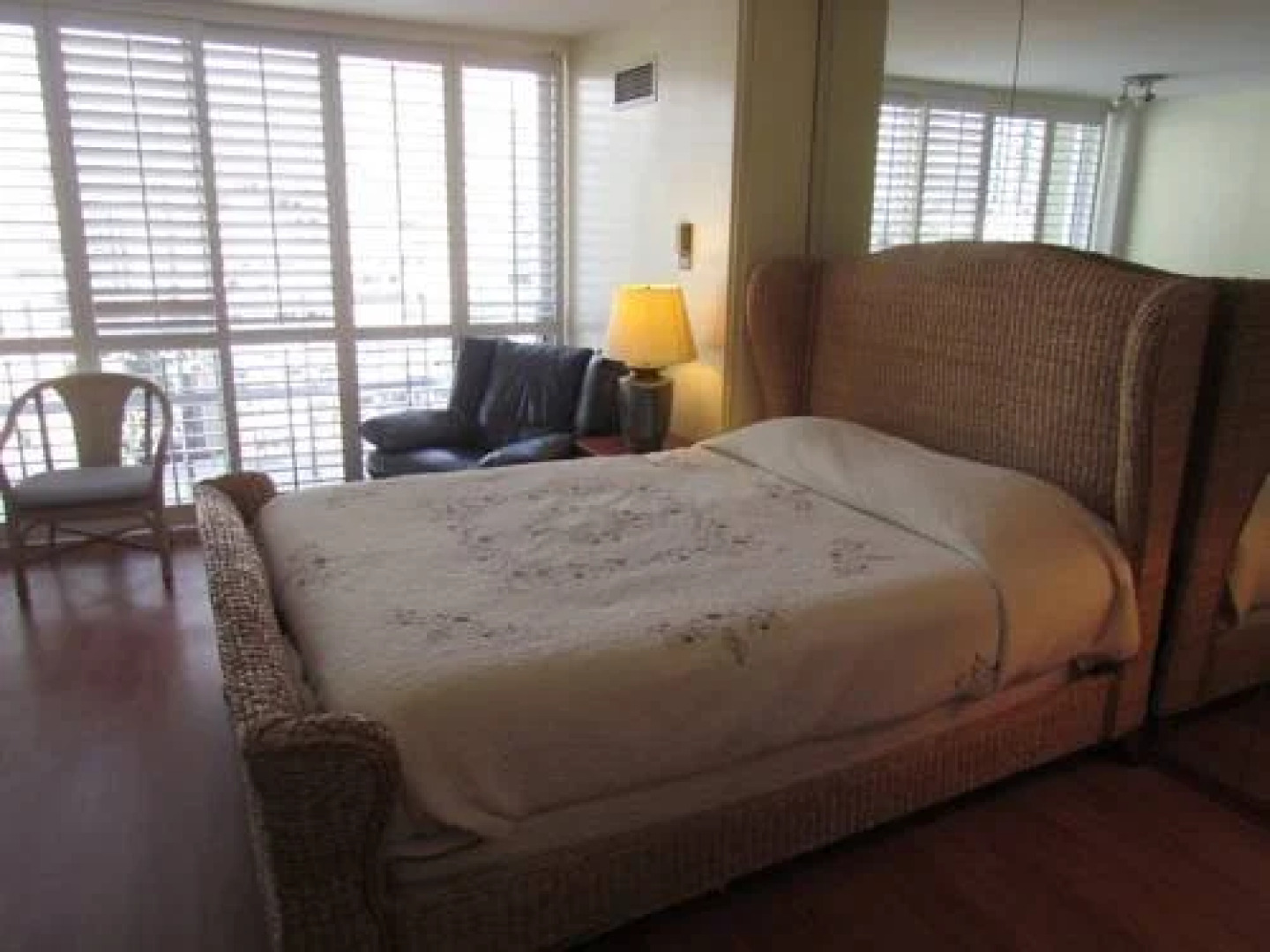 Ilikai Marina Condos