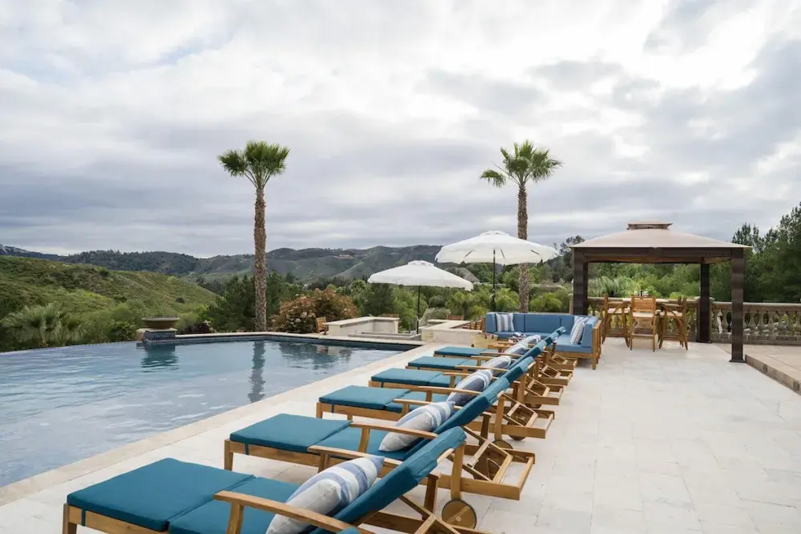 Carmen by AvantStay | Infinity Pool w/ Jaw Dropping Views and 5 Min to Old Town