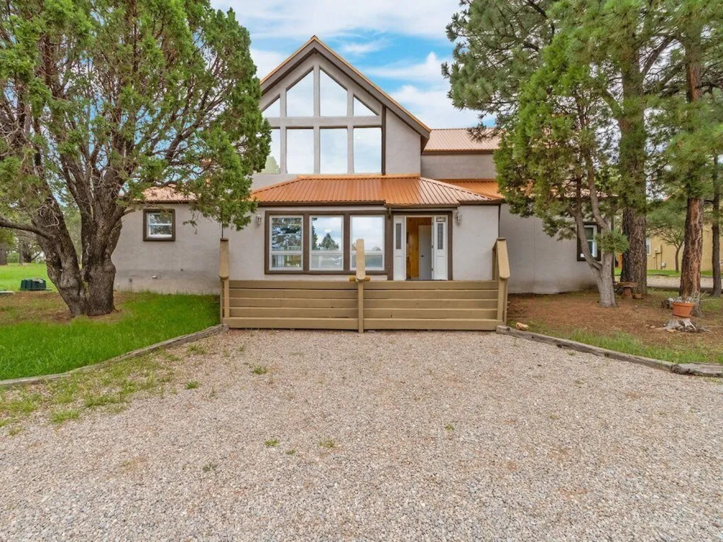 High Mesa Escape - Three Bedroom Cabin