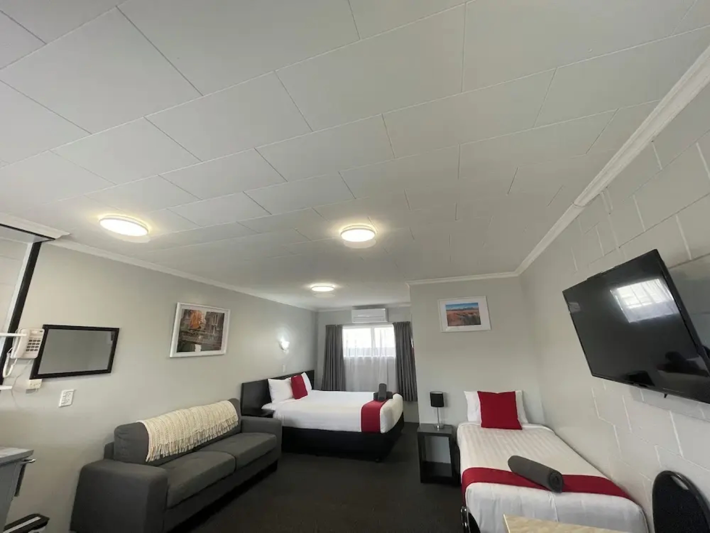 Kensington Motel