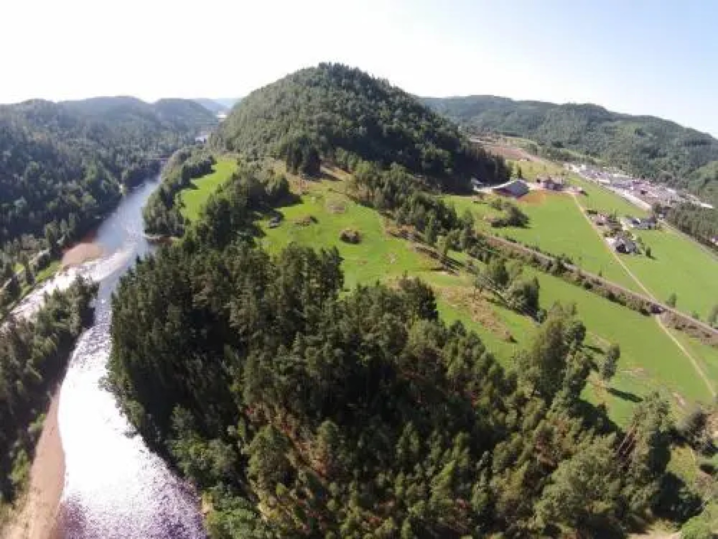 Mandalselva Laksehytter