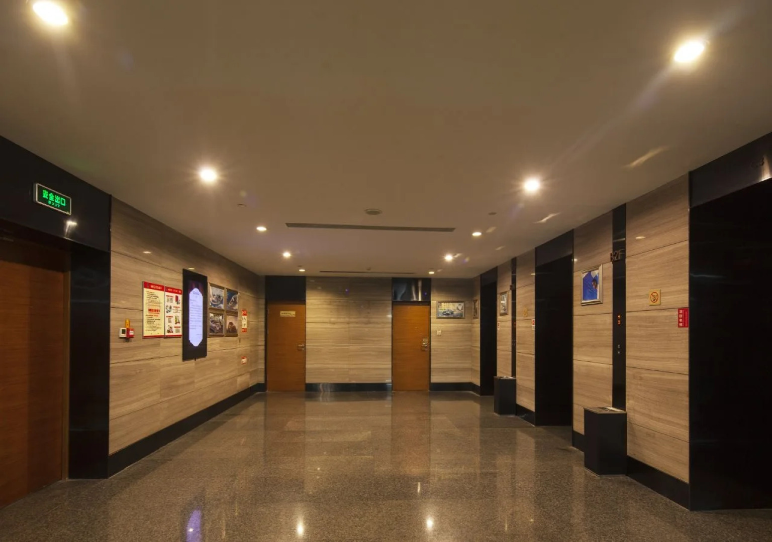 Qingdao Majesty Mansion Hotel