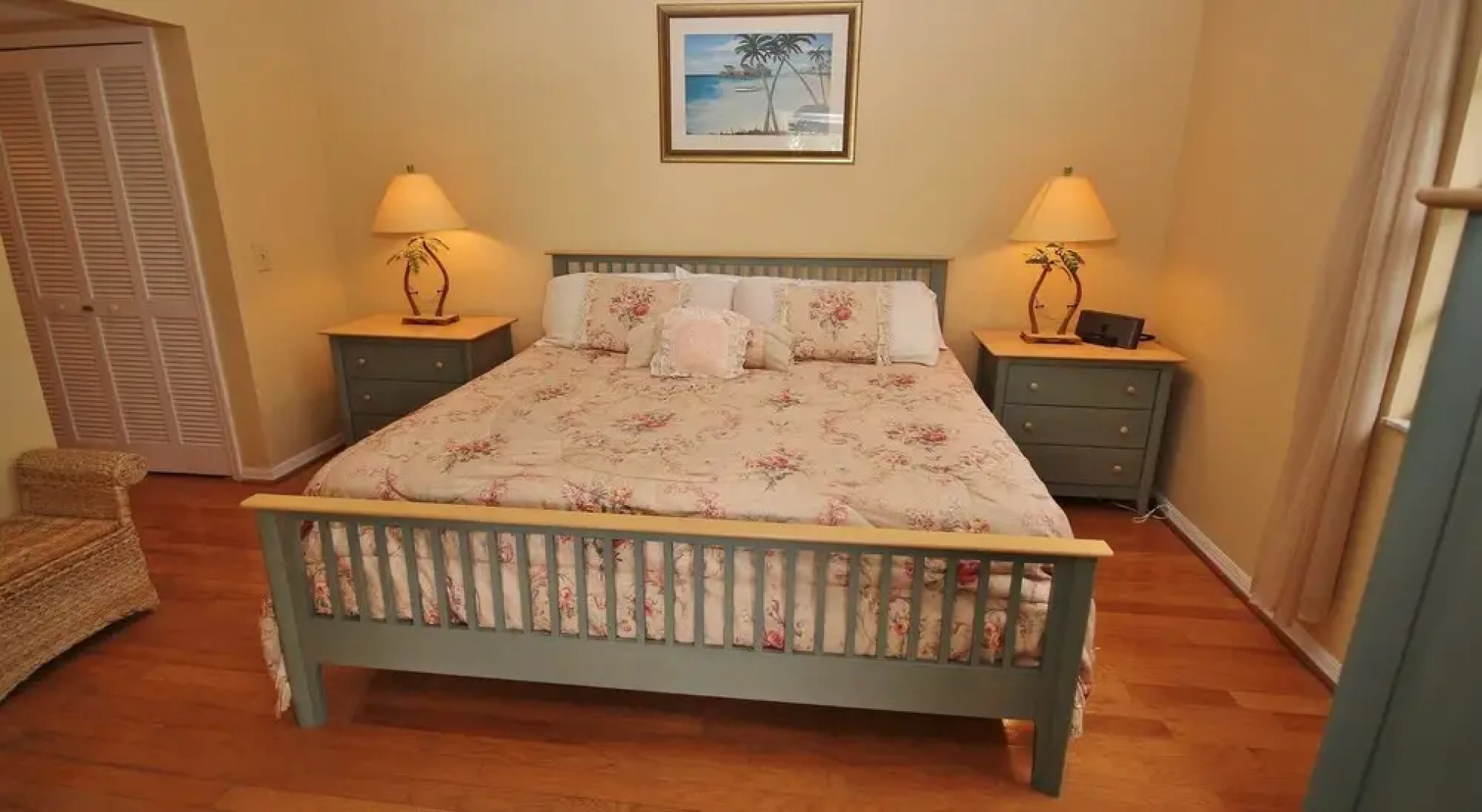 Sea Woods 270 Apartment 3