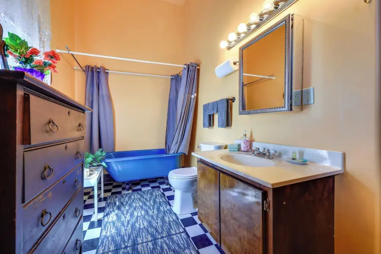 Grand Gables: Home 1 Block to St Johns River