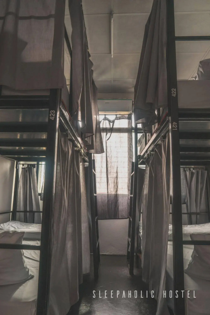 Sleepaholic Hostel