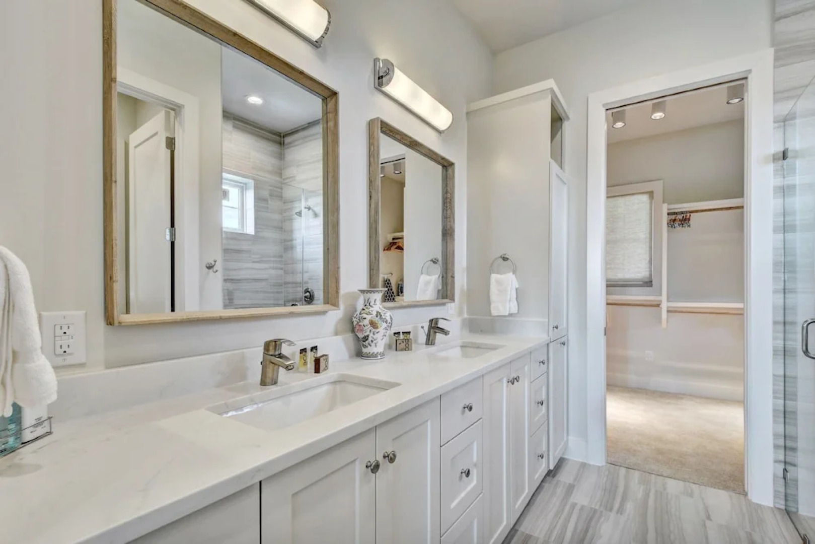 19601 Flying J House Unit 7 4 Bedrooms 3 Bathrooms Home