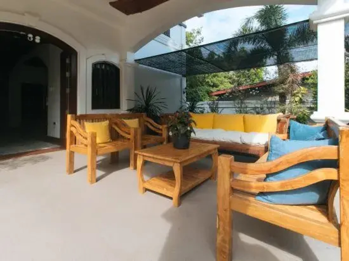 Reddoorz @ Casa Rafaelle Transient Ilocos Sur