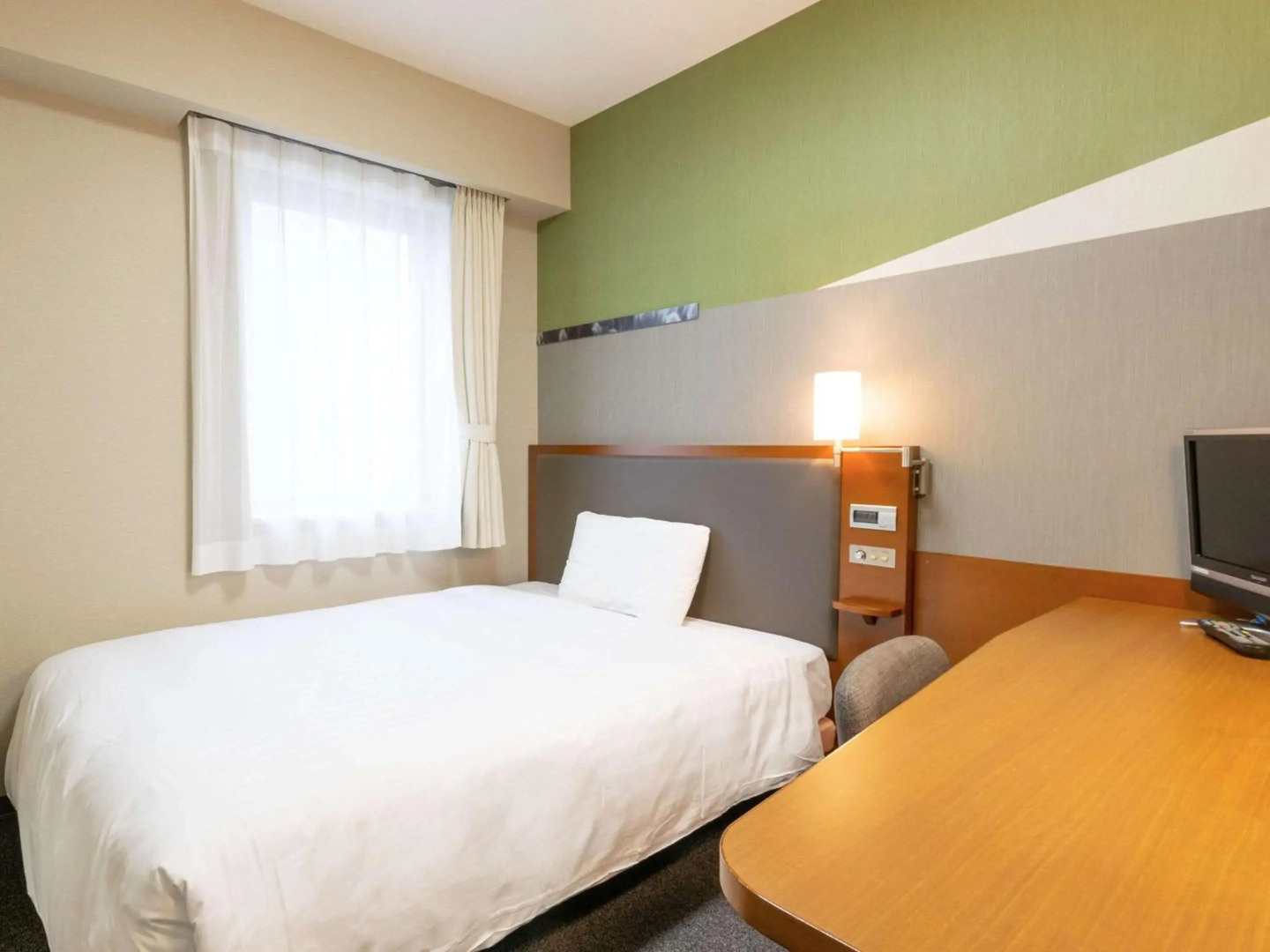 Comfort Hotel Toyama Ekimae
