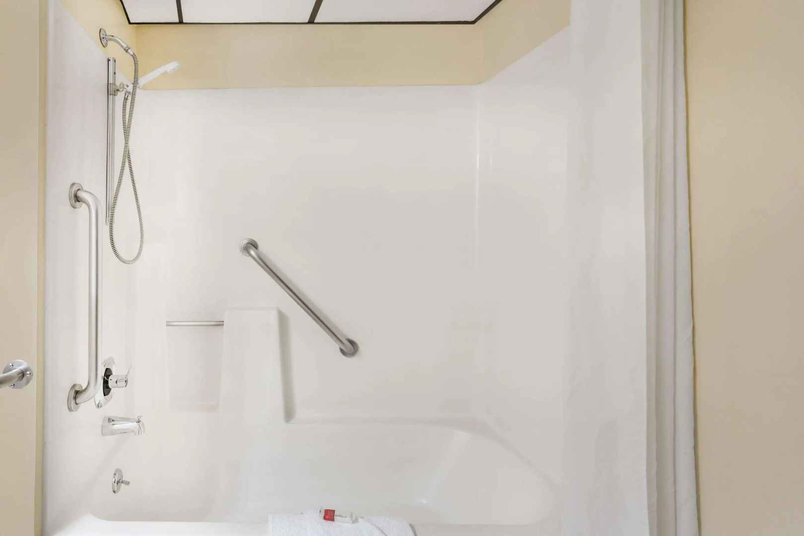 Travelodge by Wyndham Loveland/Fort Collins Area