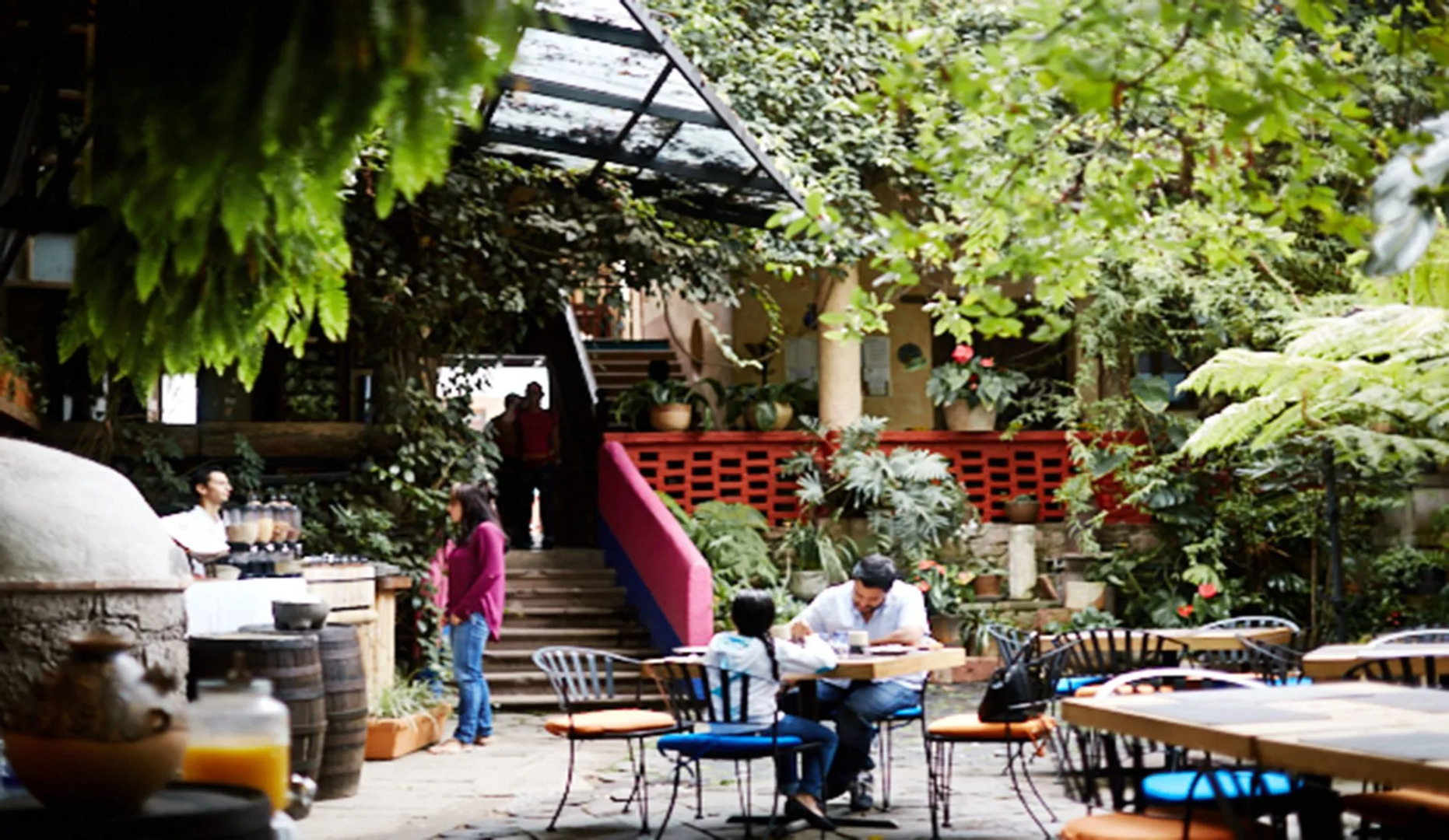 Mesón De Leyendas Breakfast & Downtown