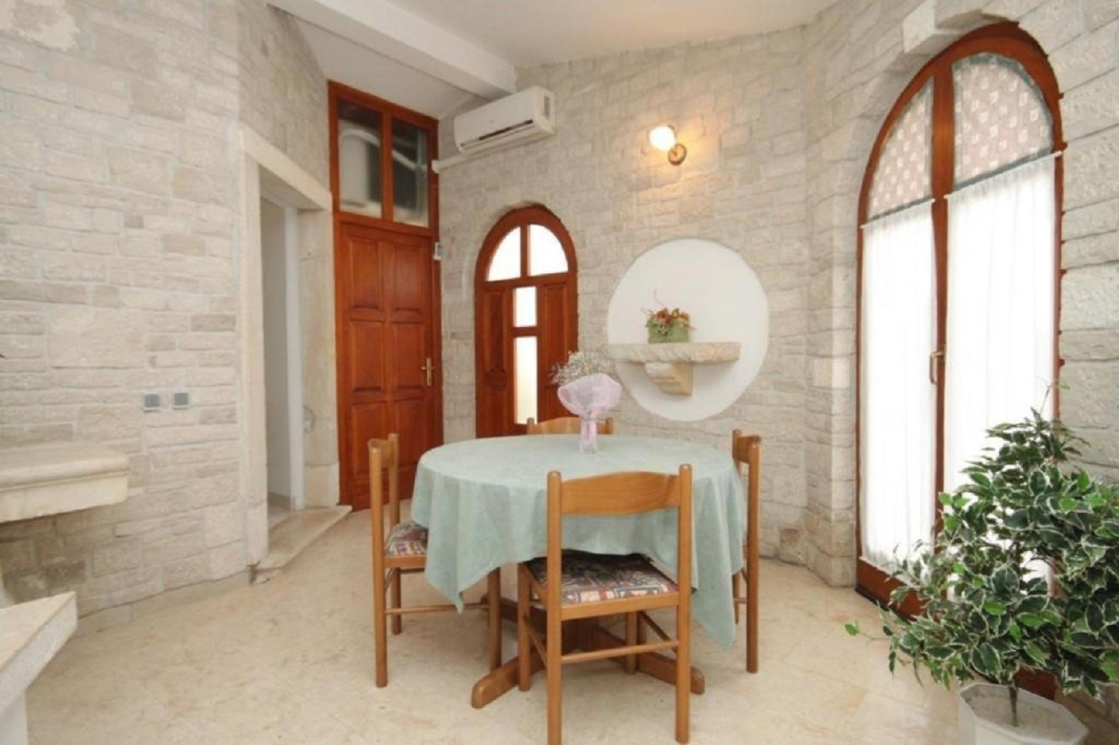 Apartment Mimi - with swimming pool A4 Christa  Krnica, Istria