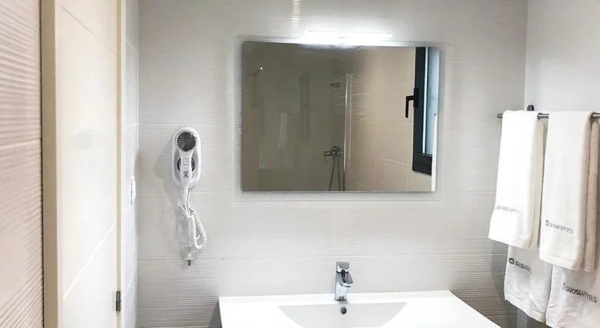 Ginosi Eccentric Apartel