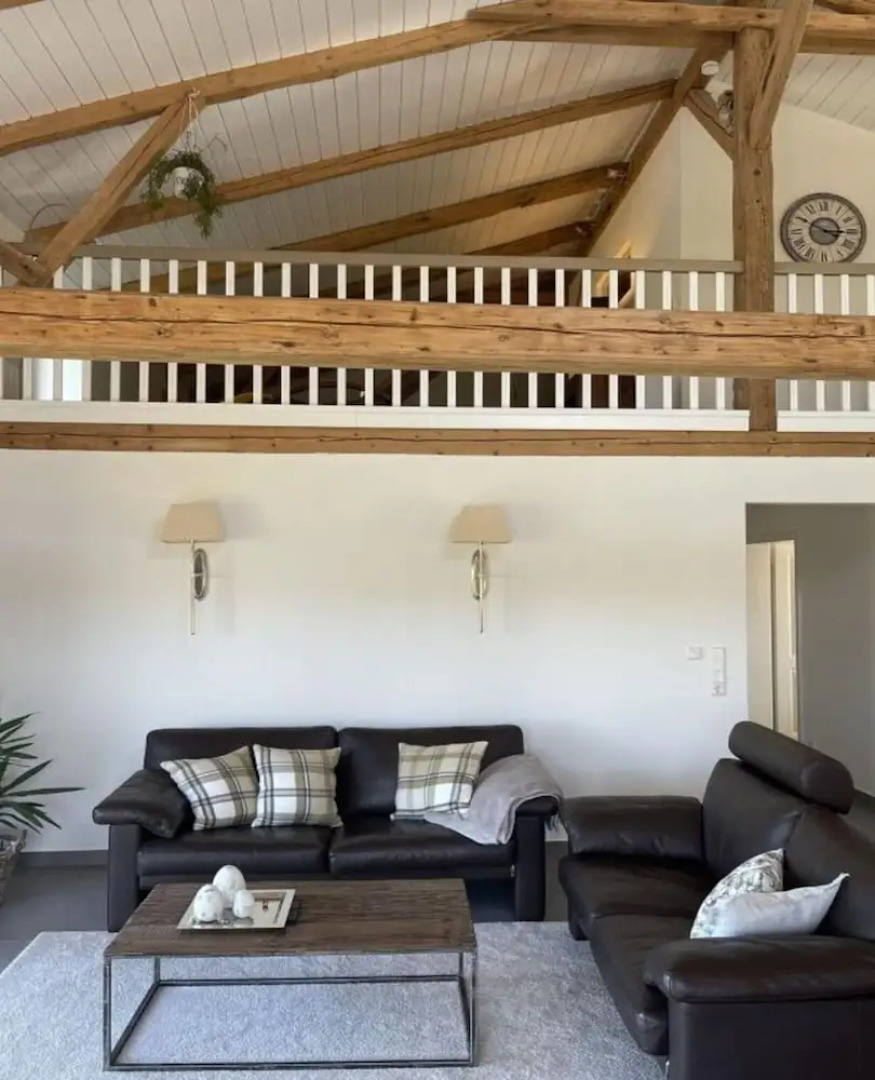 Spacious Apartment With Balcony