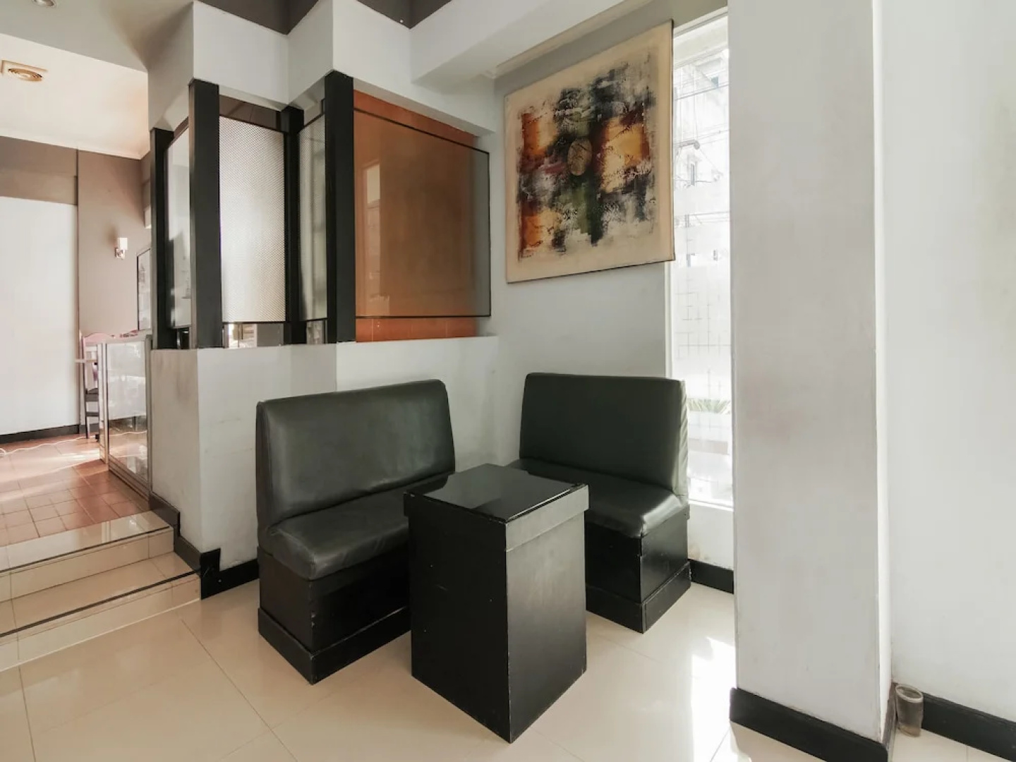 Hotel K77 by OYO Rooms
