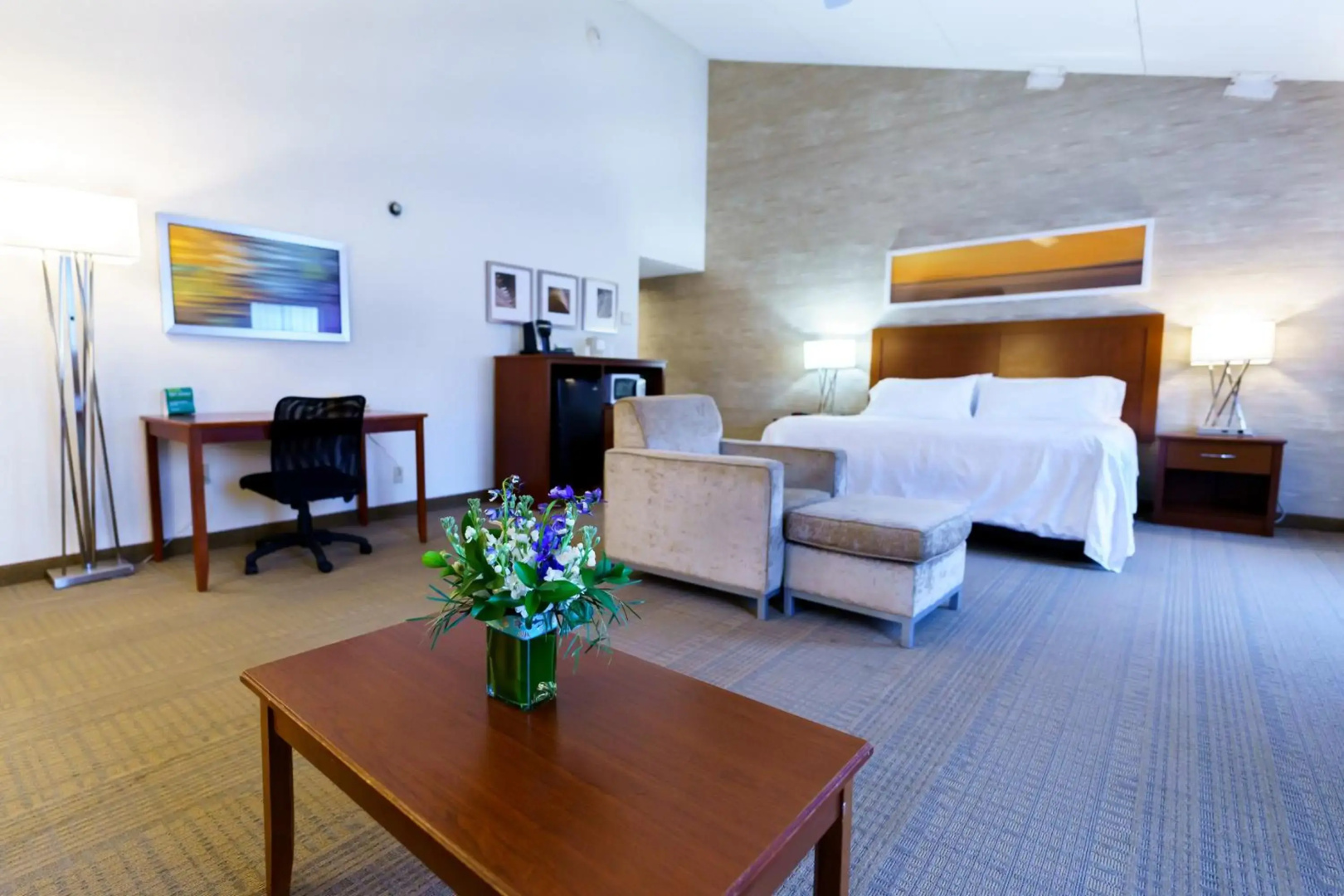 Iris Hotel Cape Cod