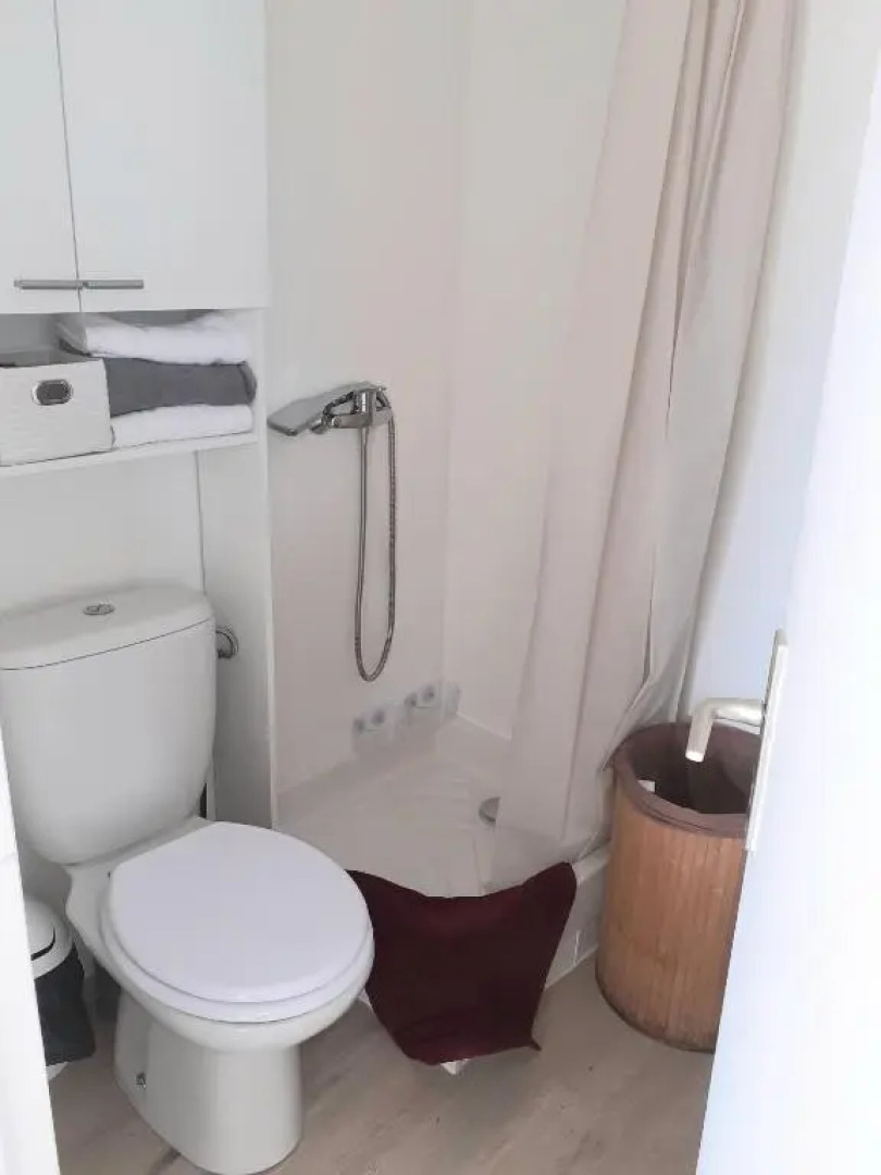 Maison à 200m de la mer, 10 mn de l'aéroport de Bastia avec sur place un Snack avec accès piscine gratuit pour la clientèle