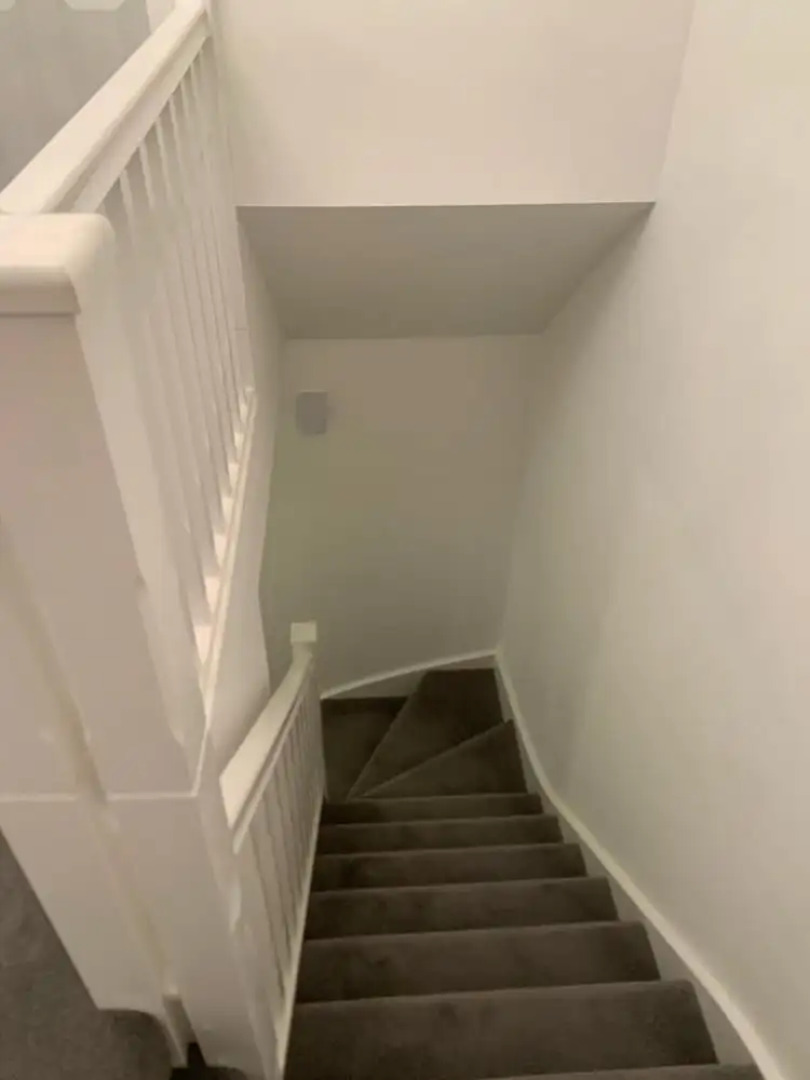 Pristine 3-bed House in Grays