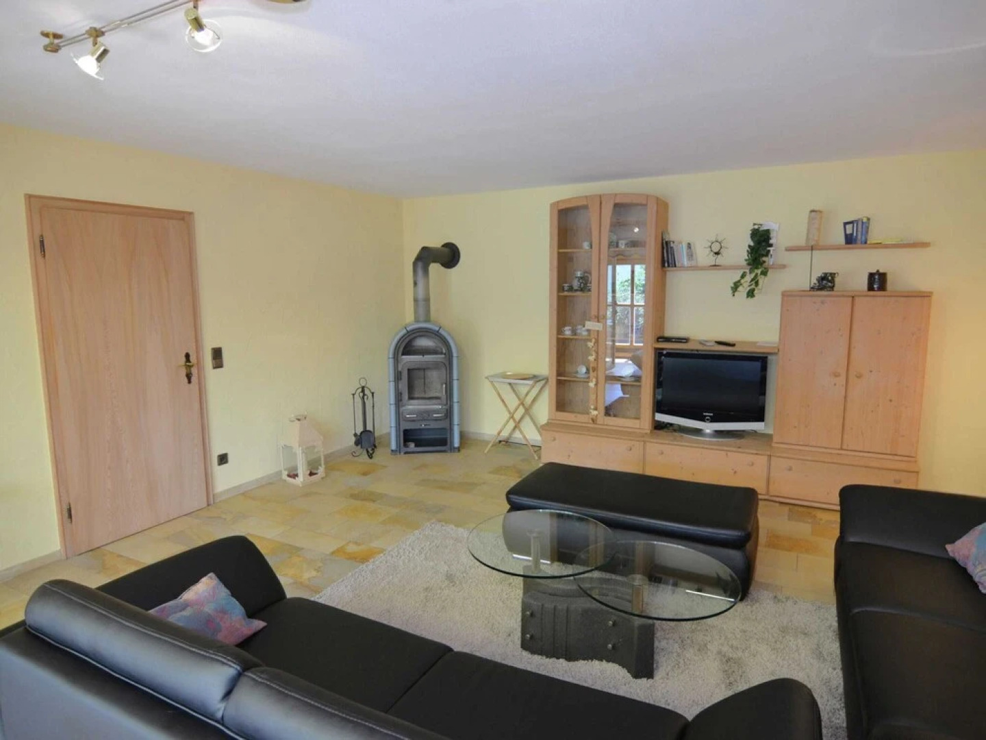 Apartment With Private Terrace in Prunn