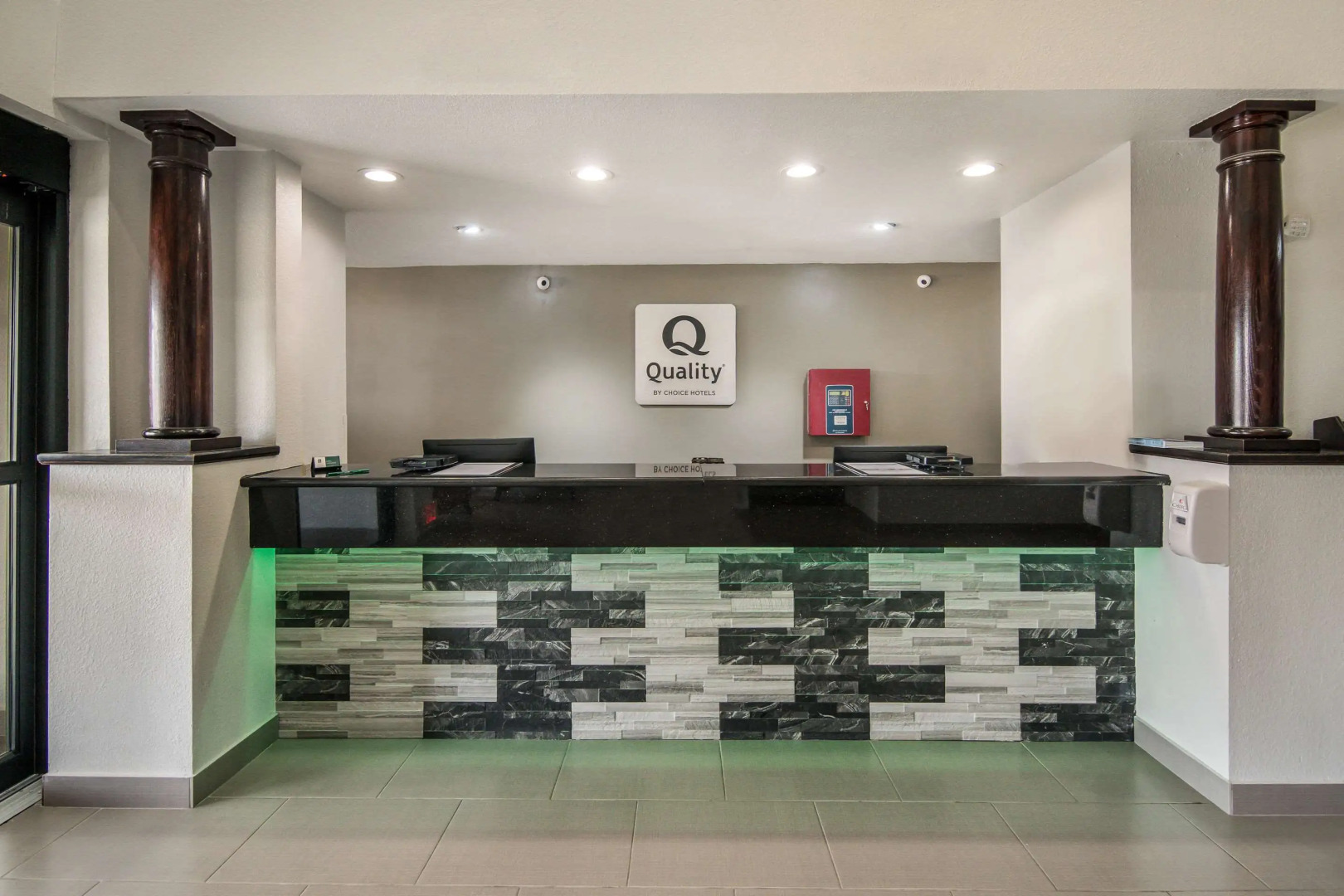 Quality Inn & Suites