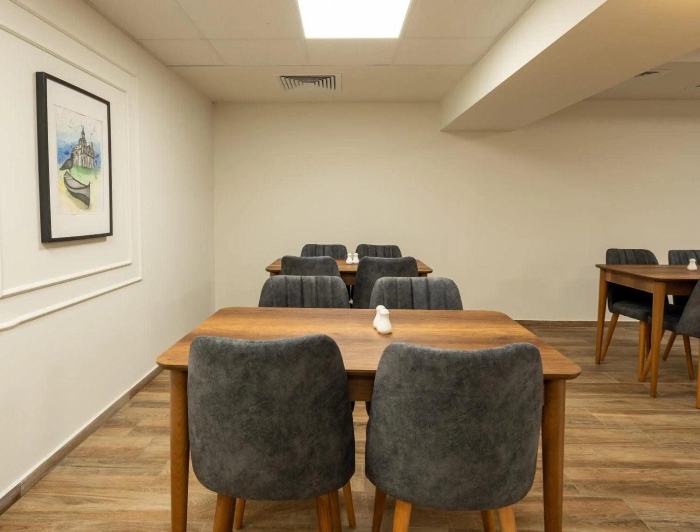 Queen Nelly Hotel Park