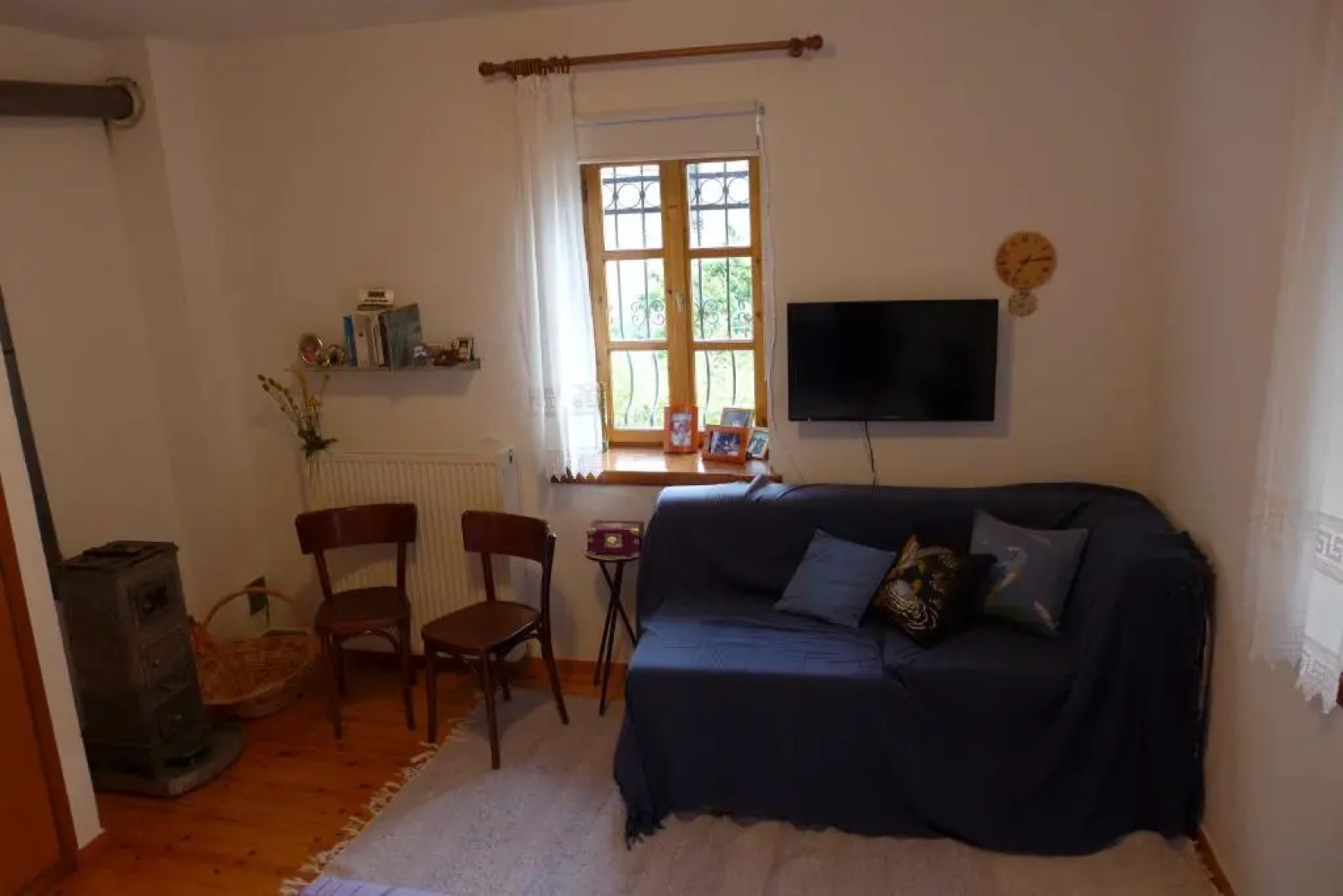 Stone-built Traditional House "Snow White"