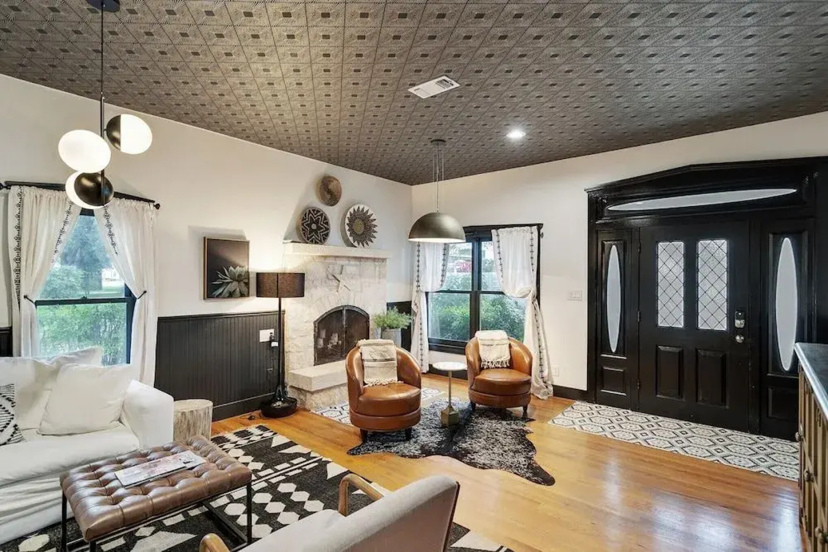 Stunning Home With Firepit Just 5min From Wineries