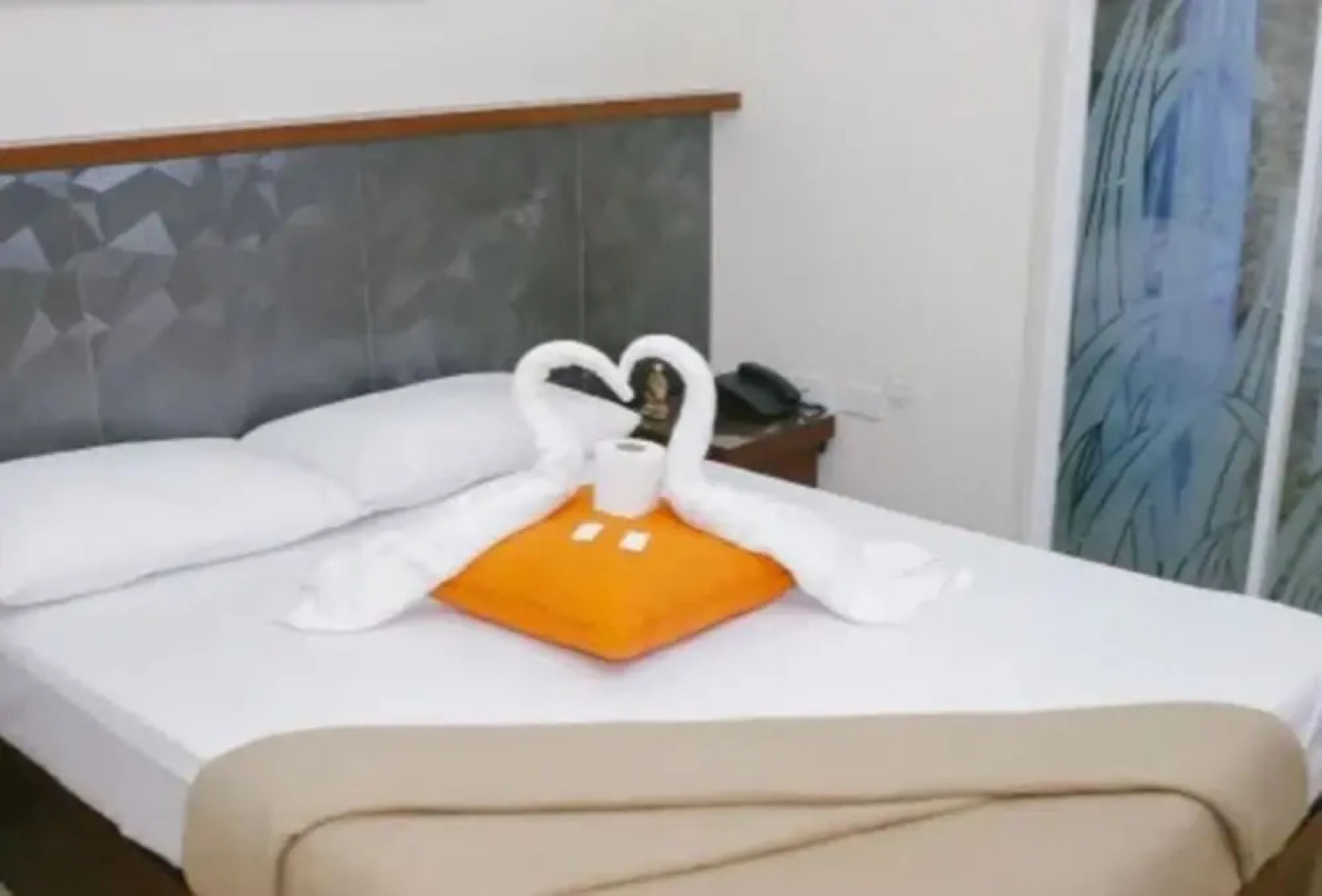 Ey Miners Suites Navarro