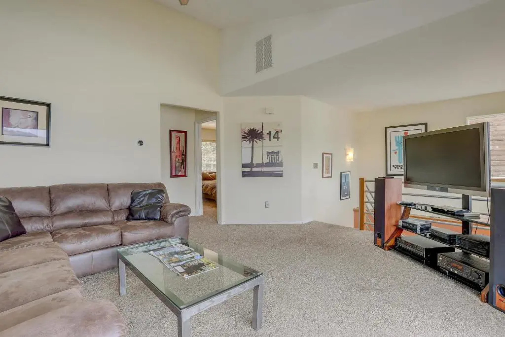 Kite Beach Lookout 3 Bedrooms 2 Bathrooms Home