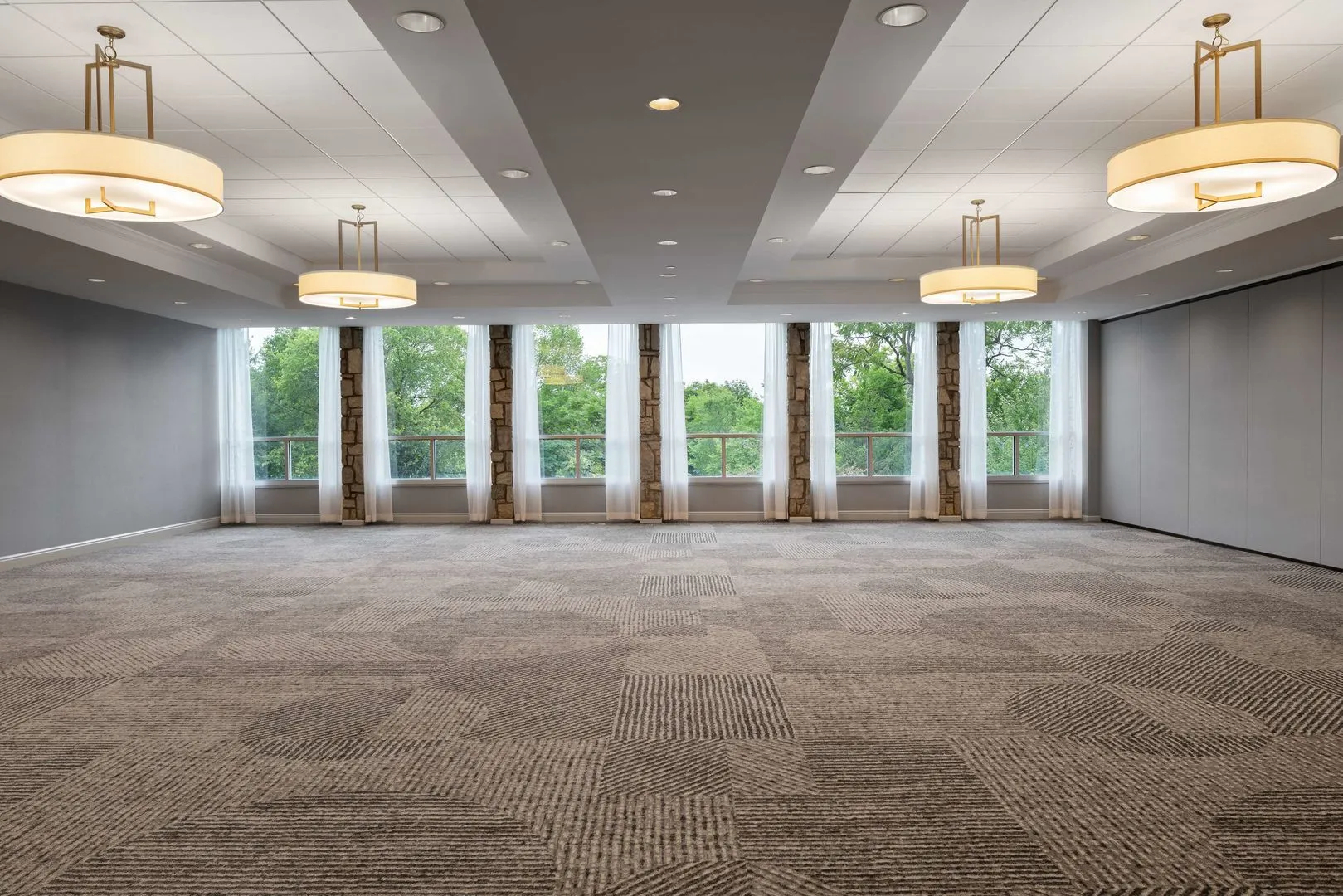 DoubleTree by Hilton Pittsburgh Airport