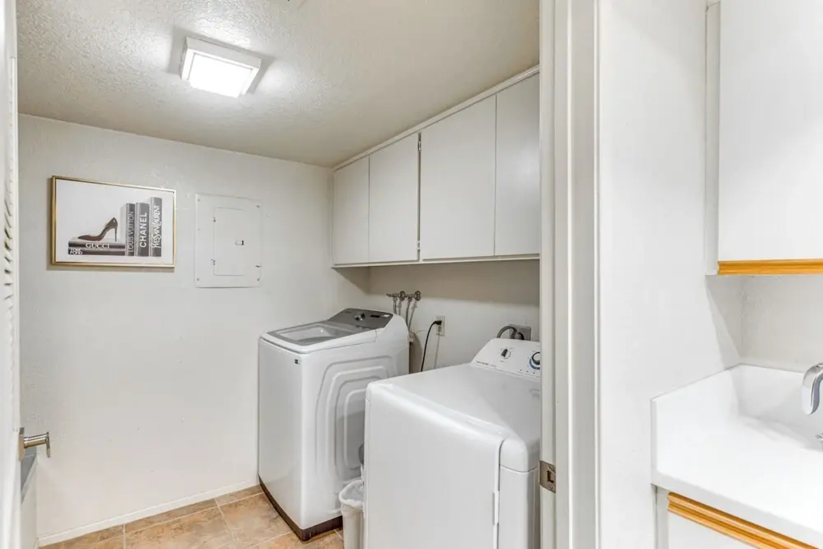 Golf, Hike & Relax: Cathedral City Condo