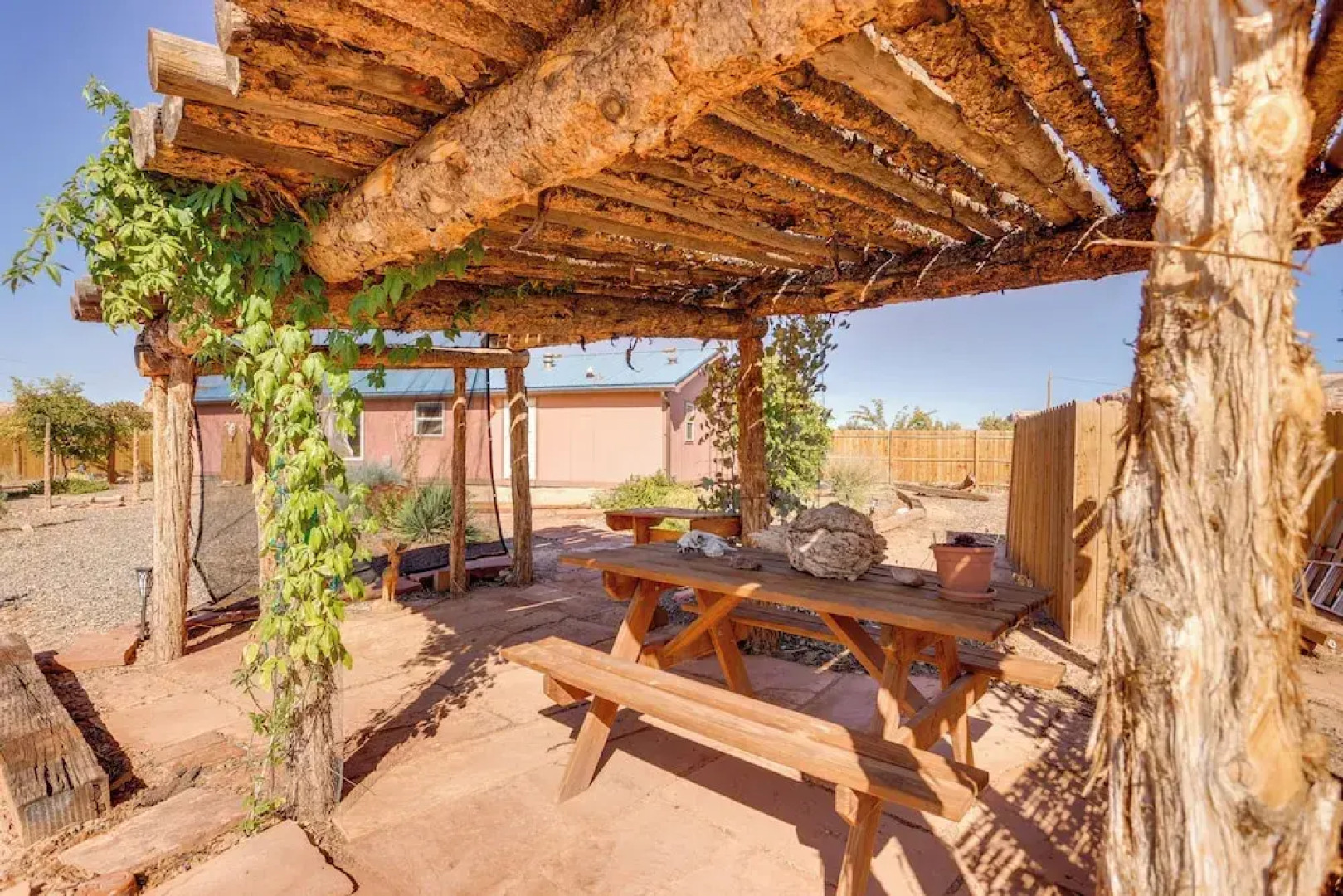 Stunning Views: Quiet Bluff Home Near Hiking!