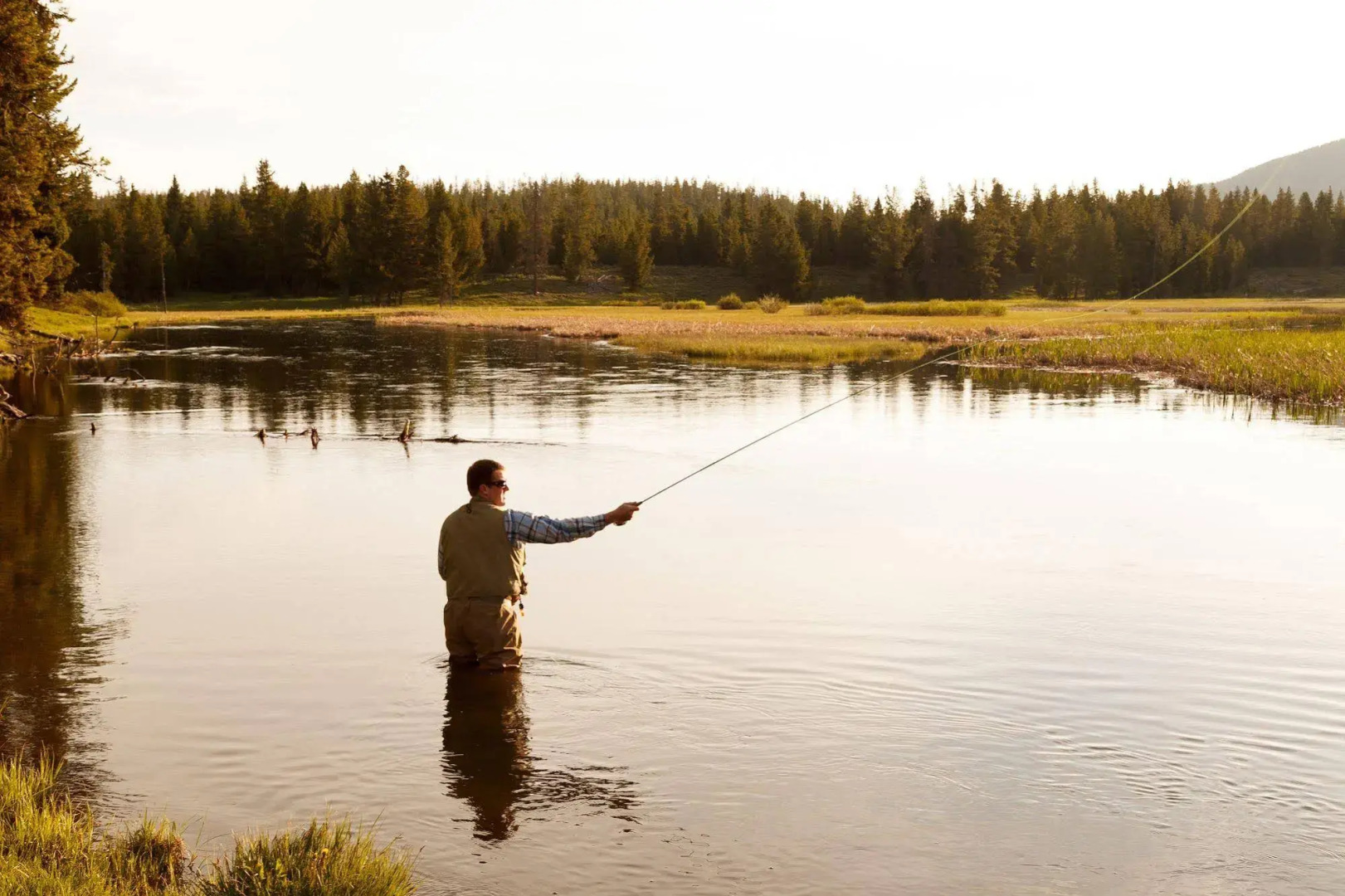 Headwaters Lodge & Cabins at Flagg Ranch