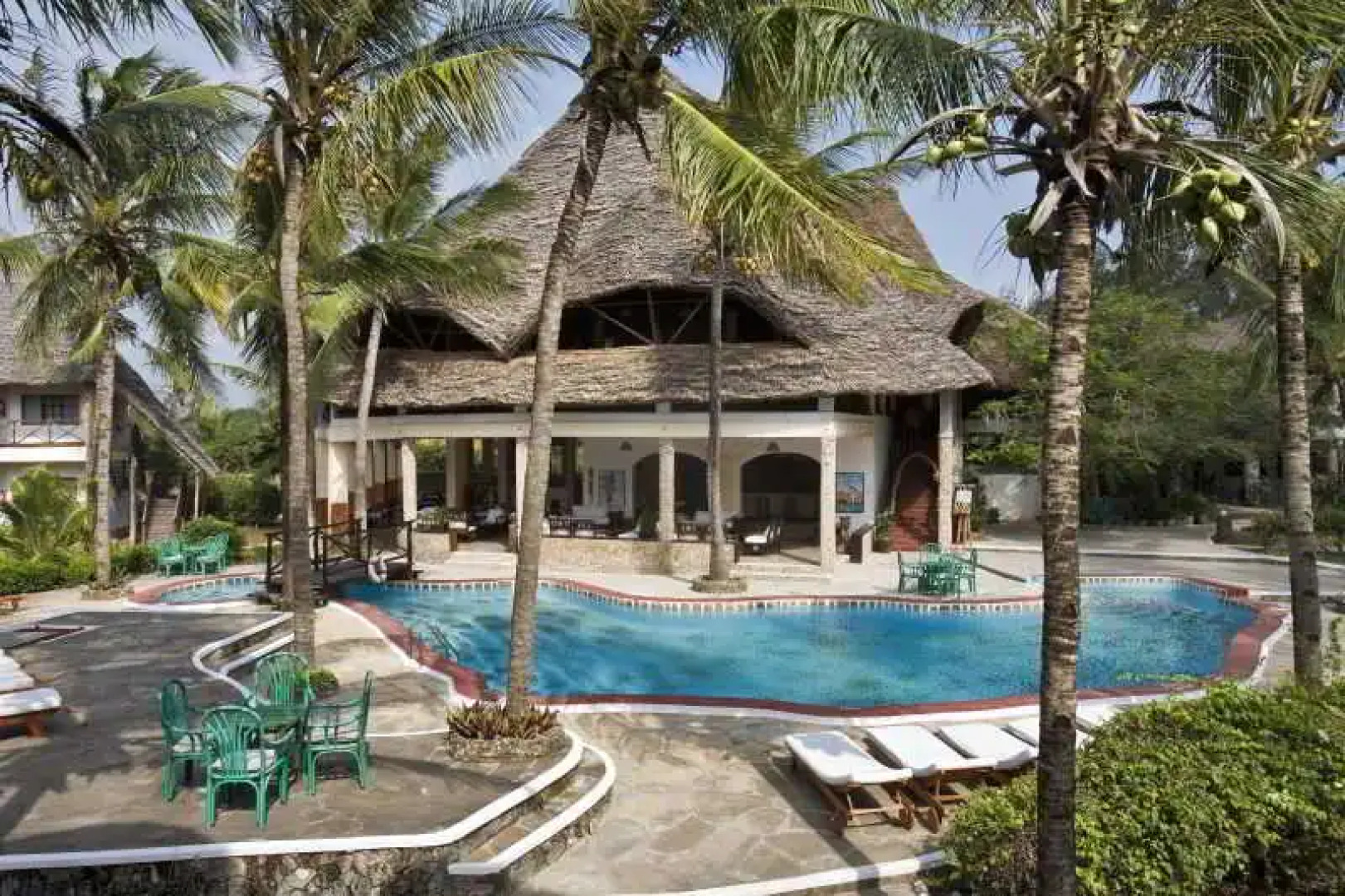 Aquarius Beach Resort