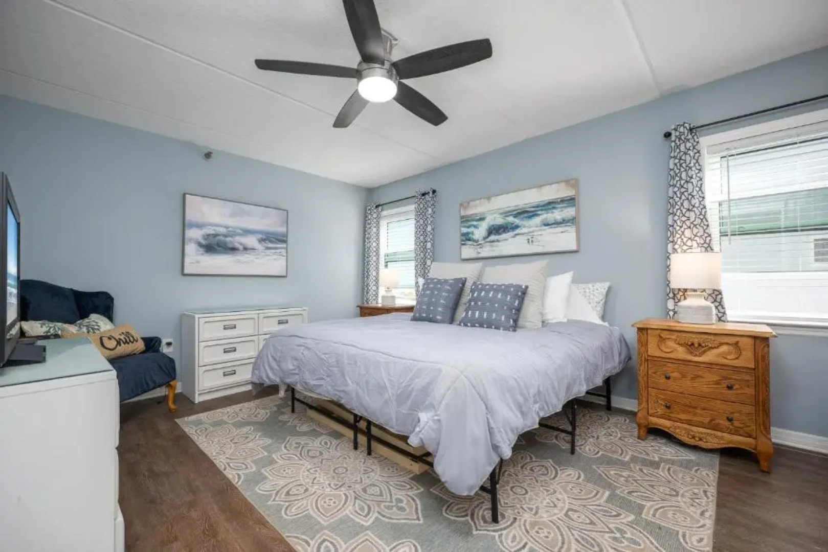 Beachcomber 304, 2BRs, Pool, Beach, Near Mayo Clinic, Sleeps 4