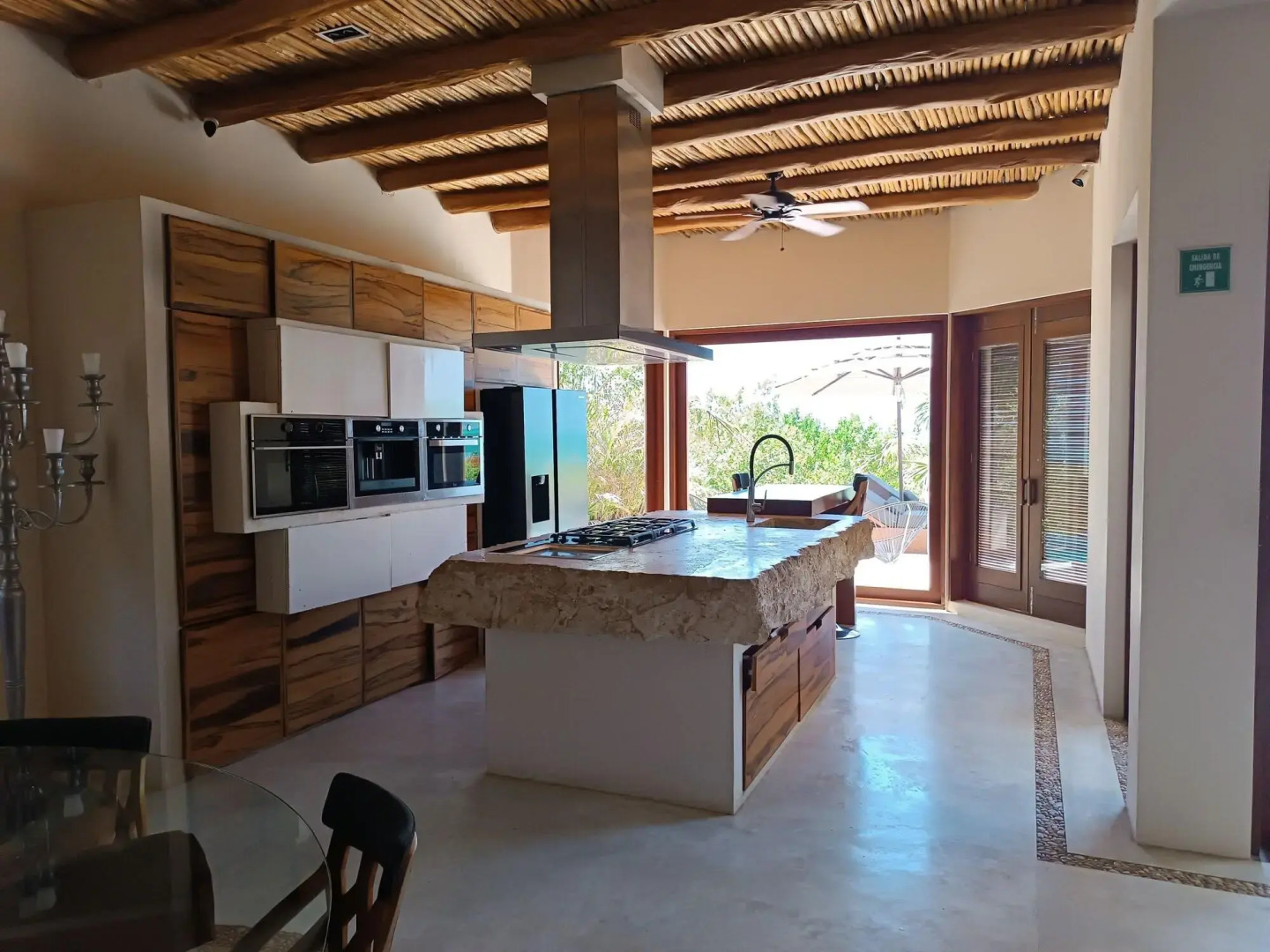 Casa Punta Coco & Beach Club