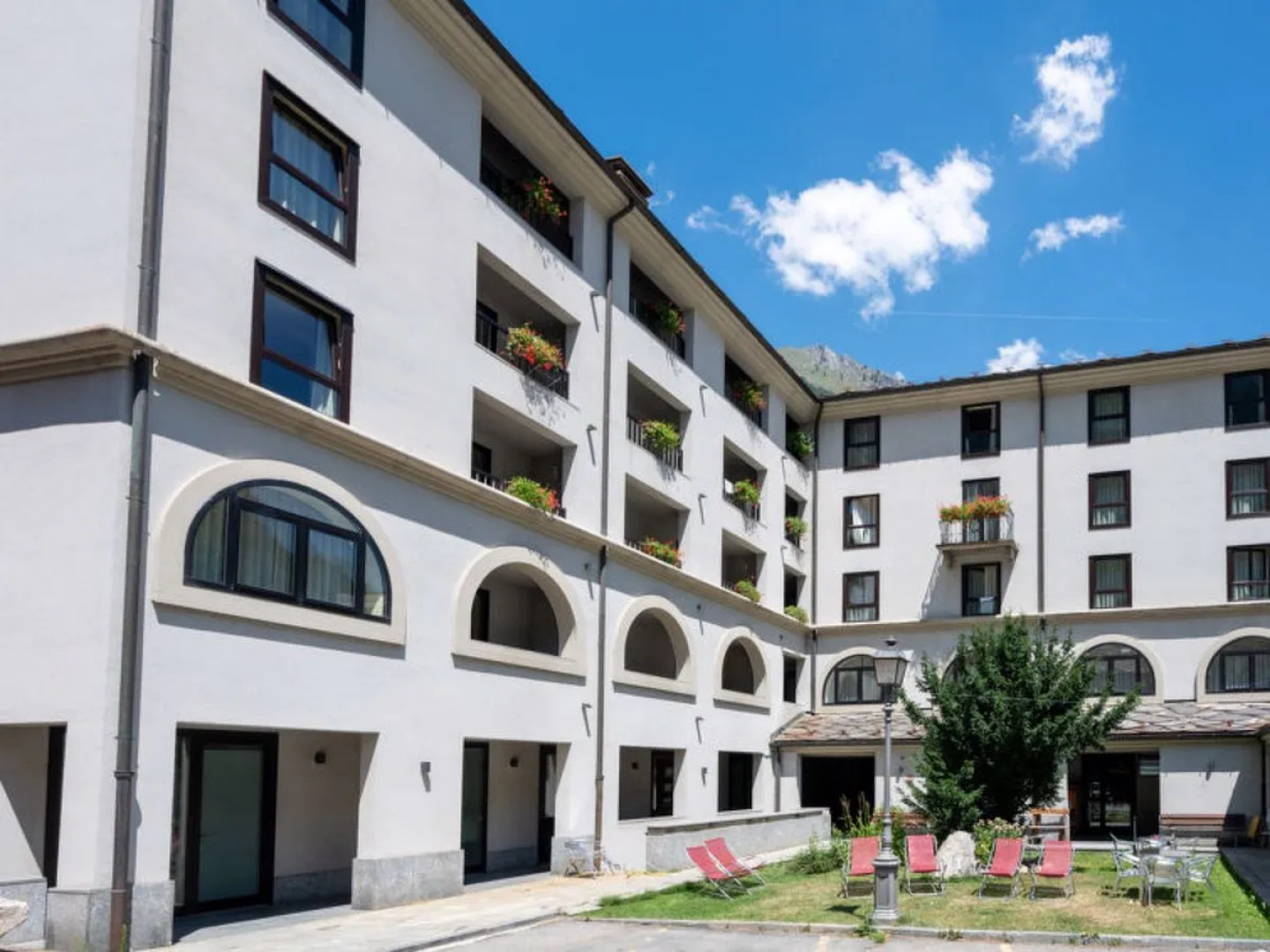 Villa Universo Courmayeur 30165