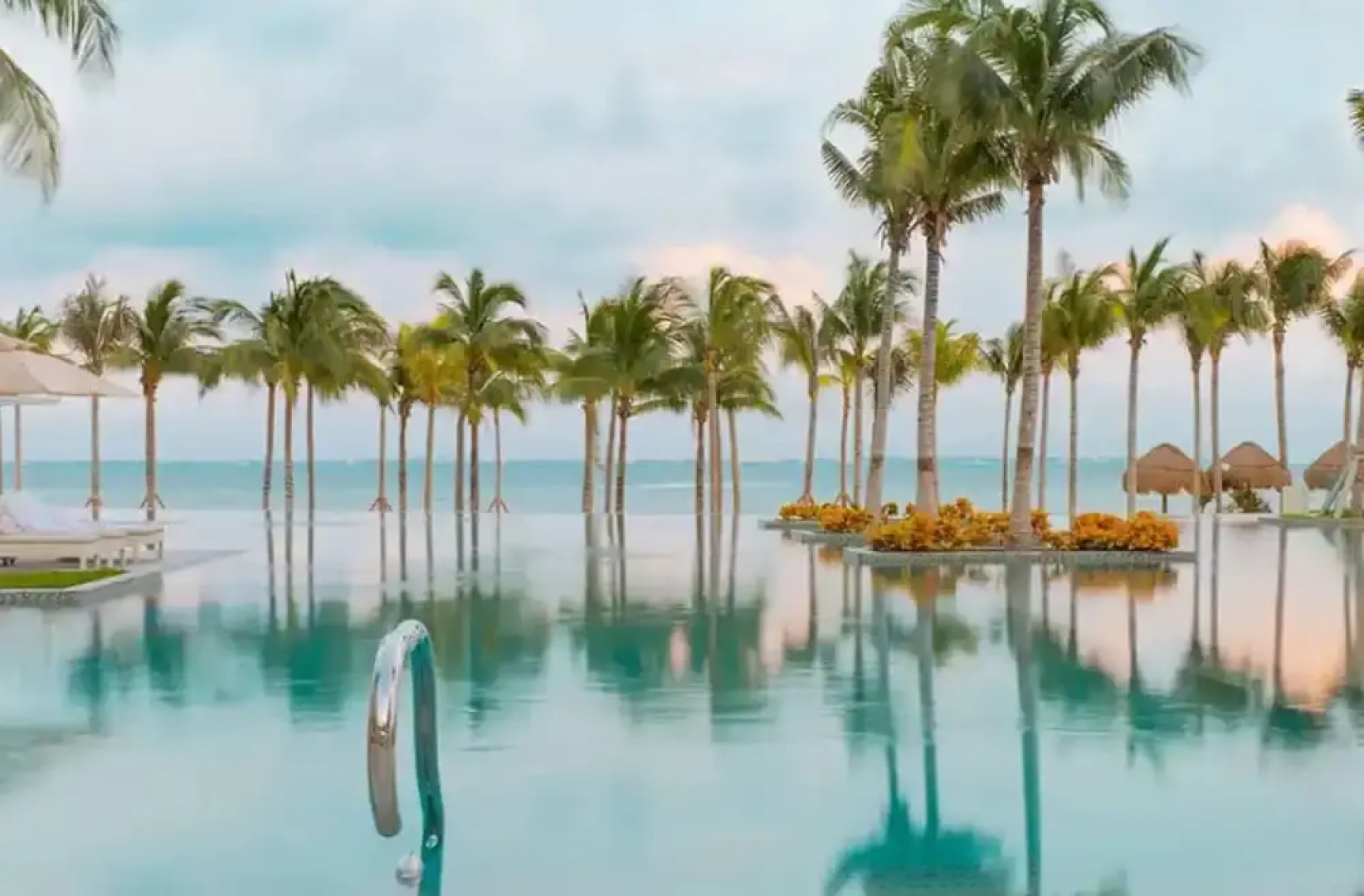 Garza Blanca Resort and Spa