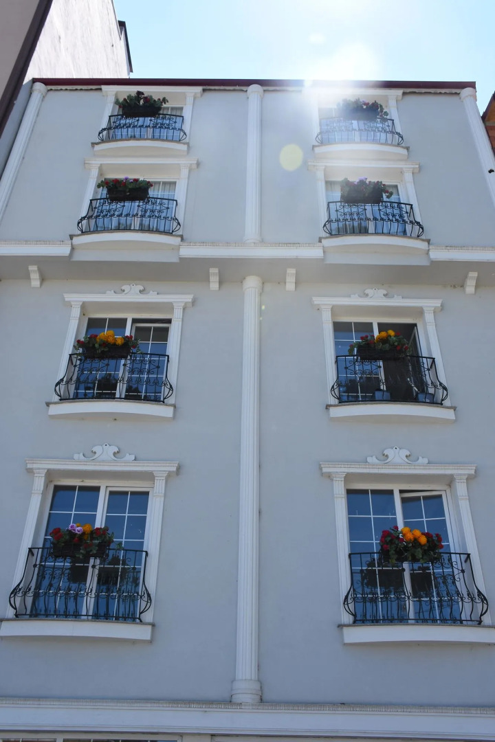 Real King Boutique Hotel