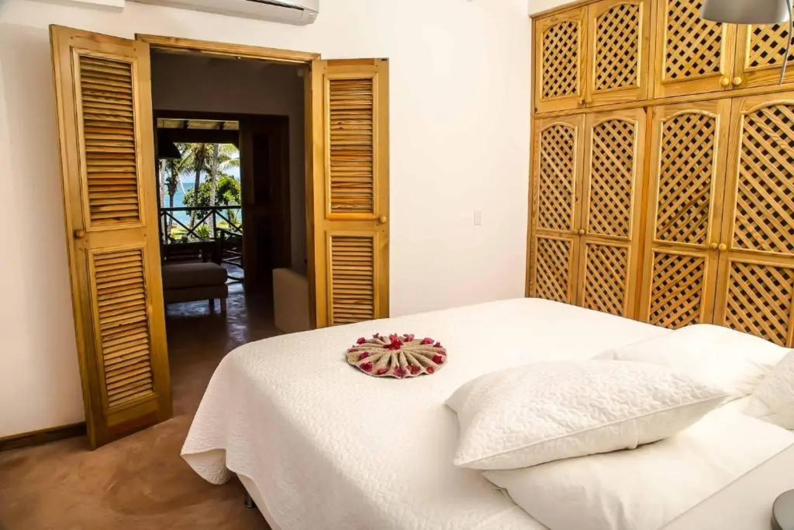 Villa Ixora - Ocean Front