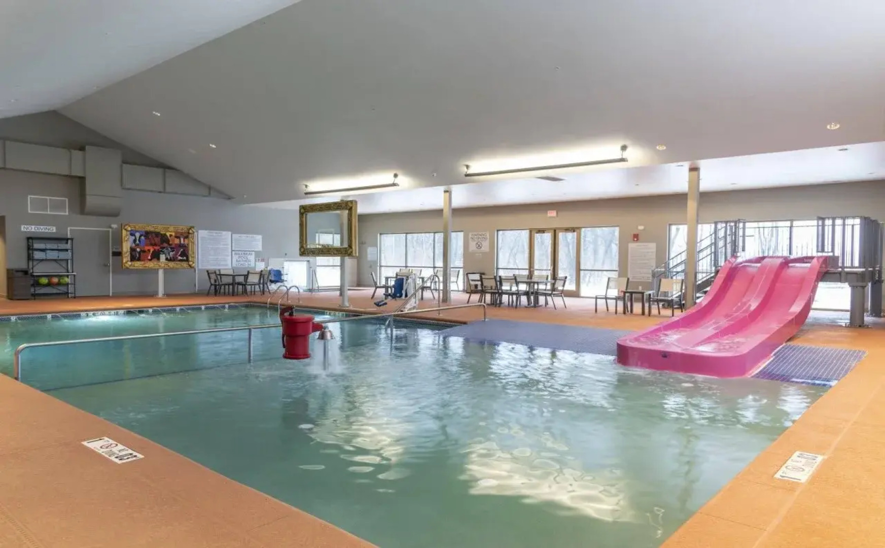 Fairfield Inn & Suites by Marriott Fair Oaks Farms