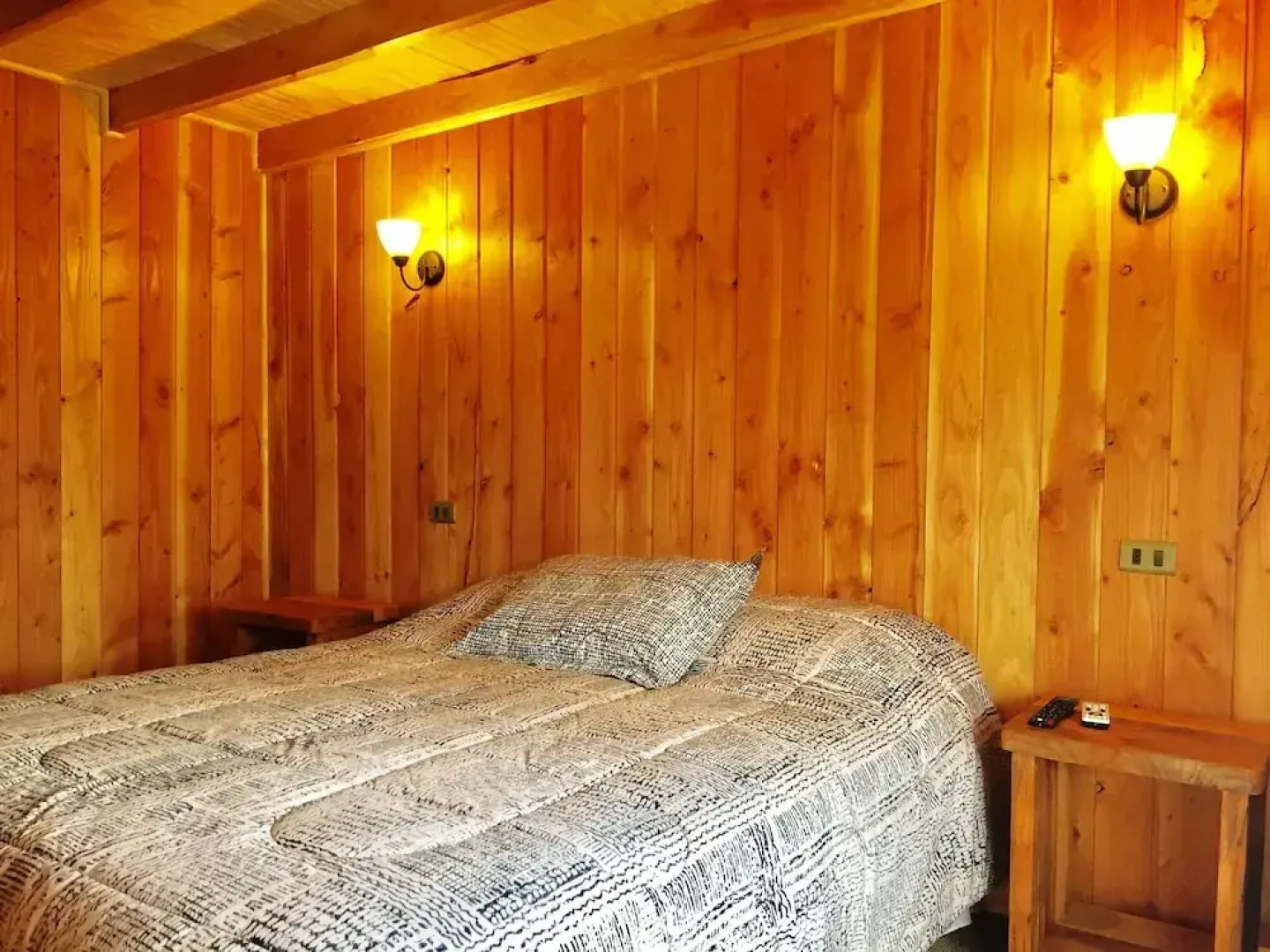 Cabañas Choshuenco - Suc. Los Maitenes