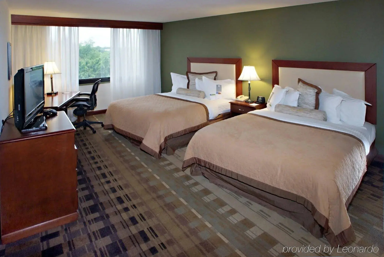 Clarion Hotel and Suites