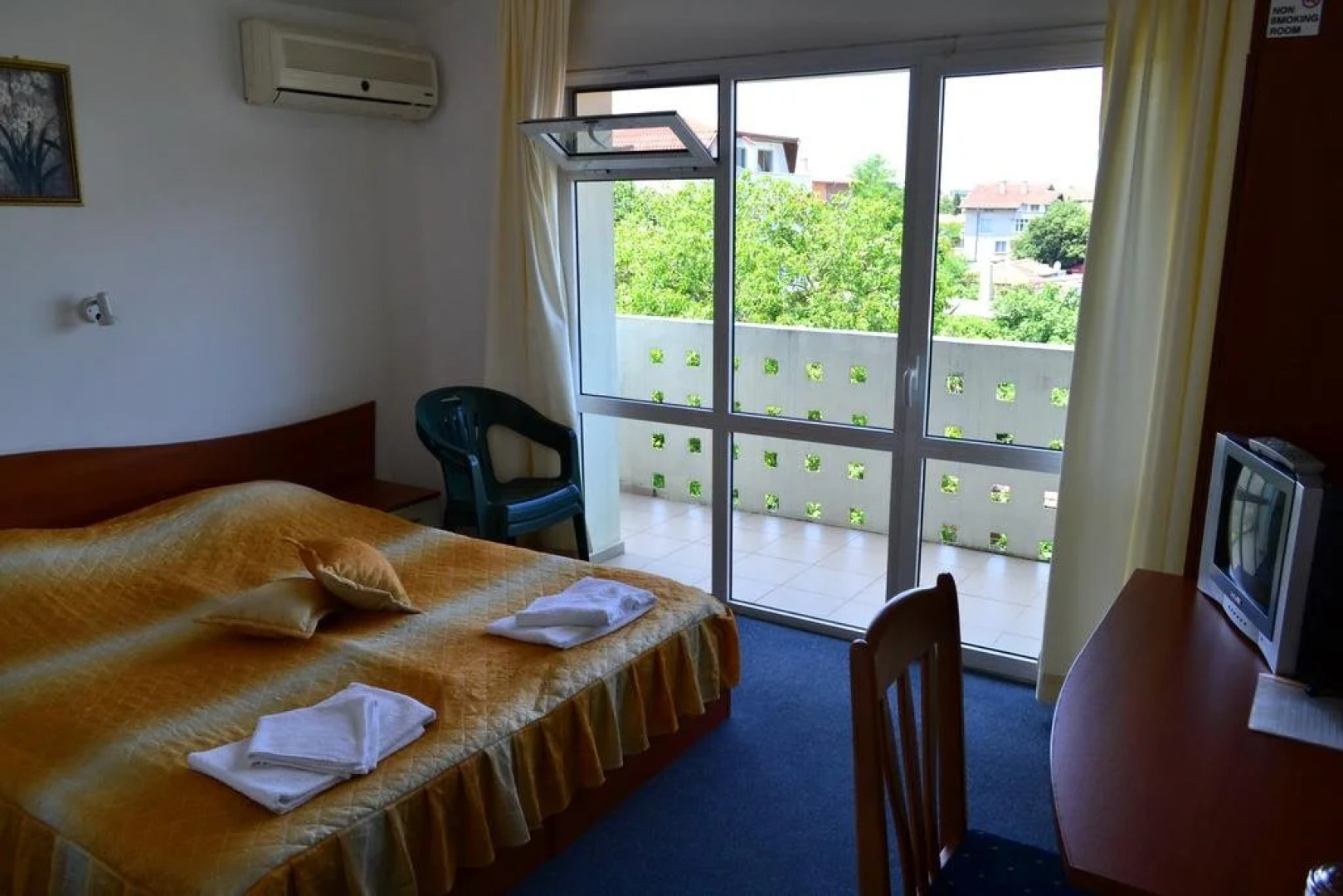 Saint George Family Hotel